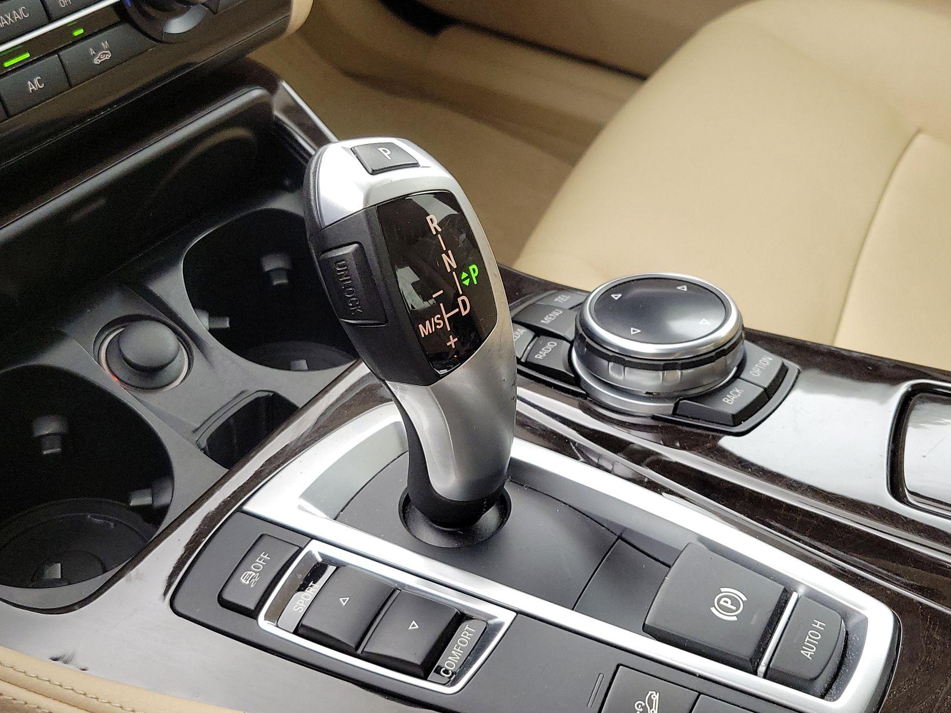 Thumbnail: 2014 BMW 5 Series - 18