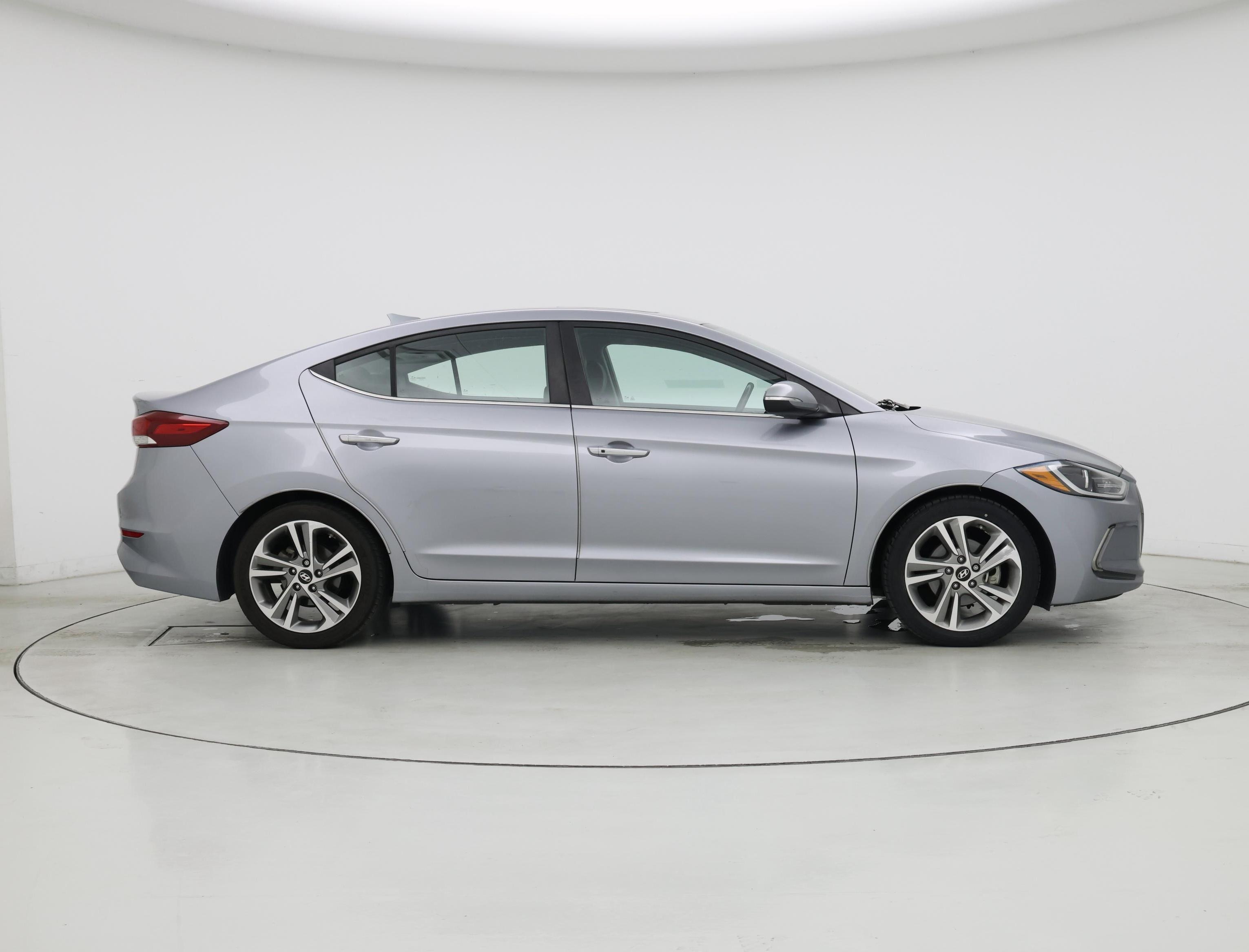 Thumbnail: 2017 Hyundai Elantra - 7