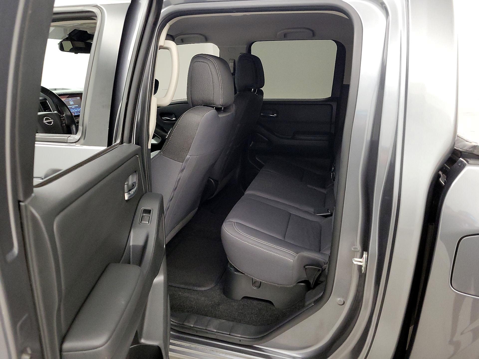 Thumbnail: 2023 Nissan Frontier - 19
