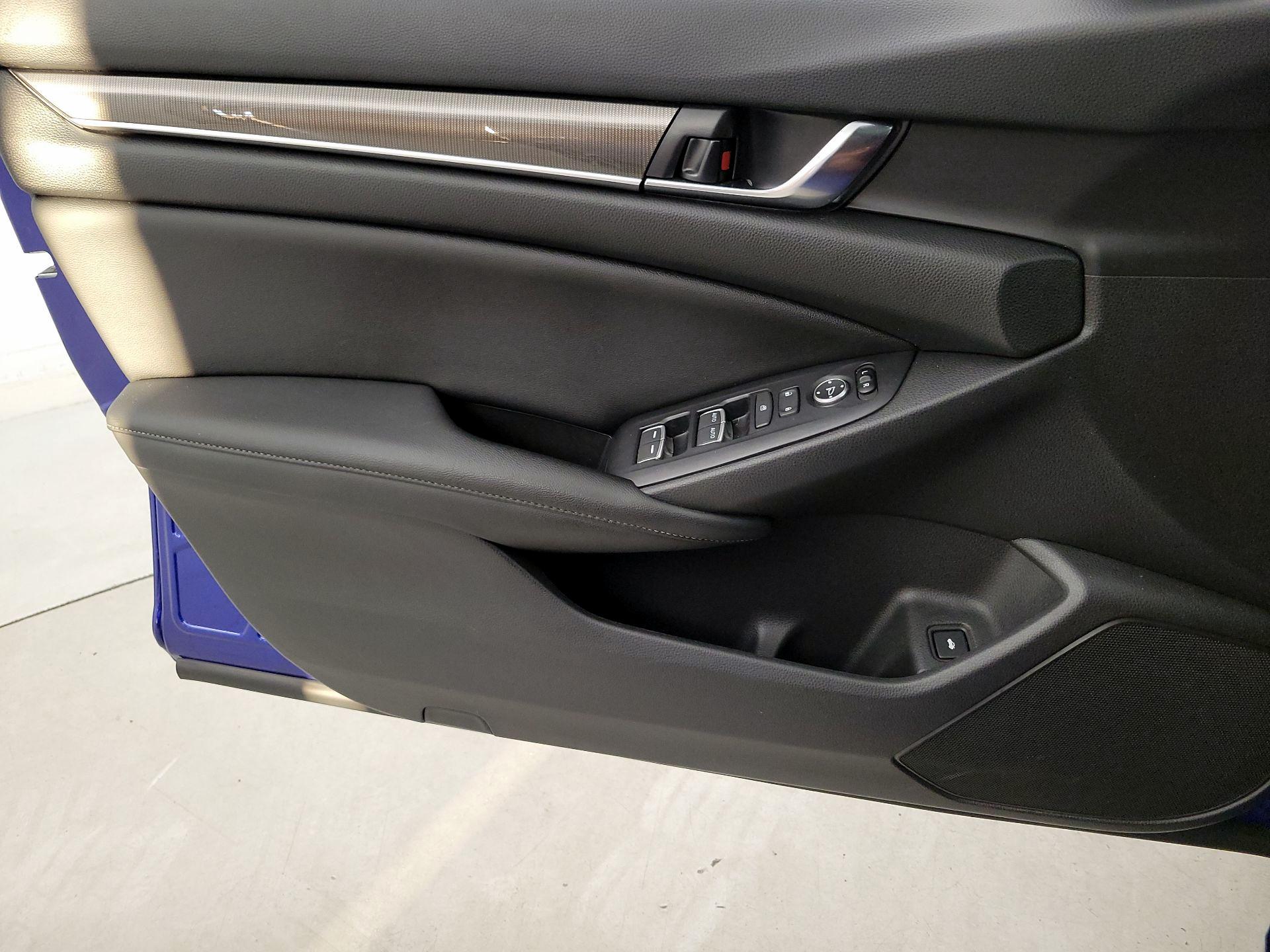 Thumbnail: 2021 Honda Accord - 12