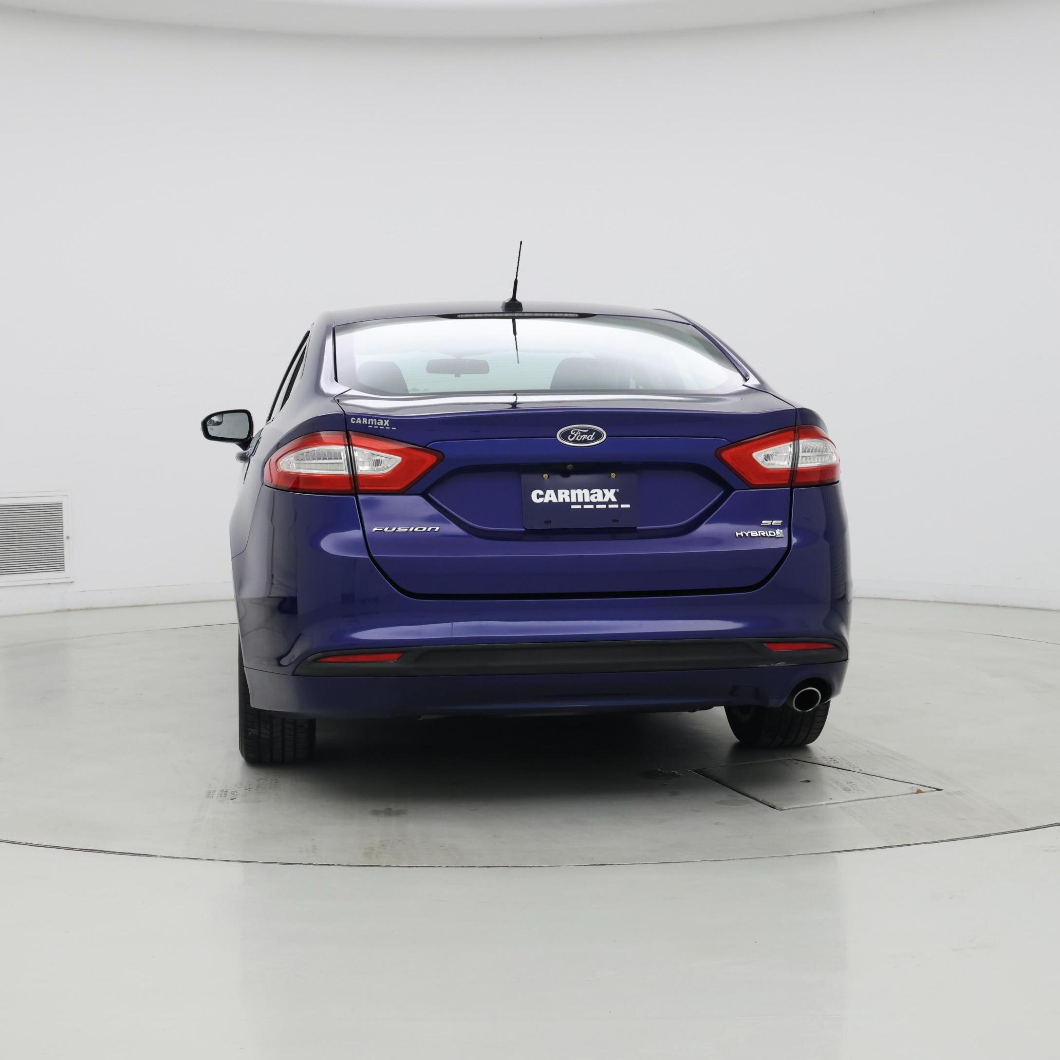 Thumbnail: 2016 Ford Fusion - 6