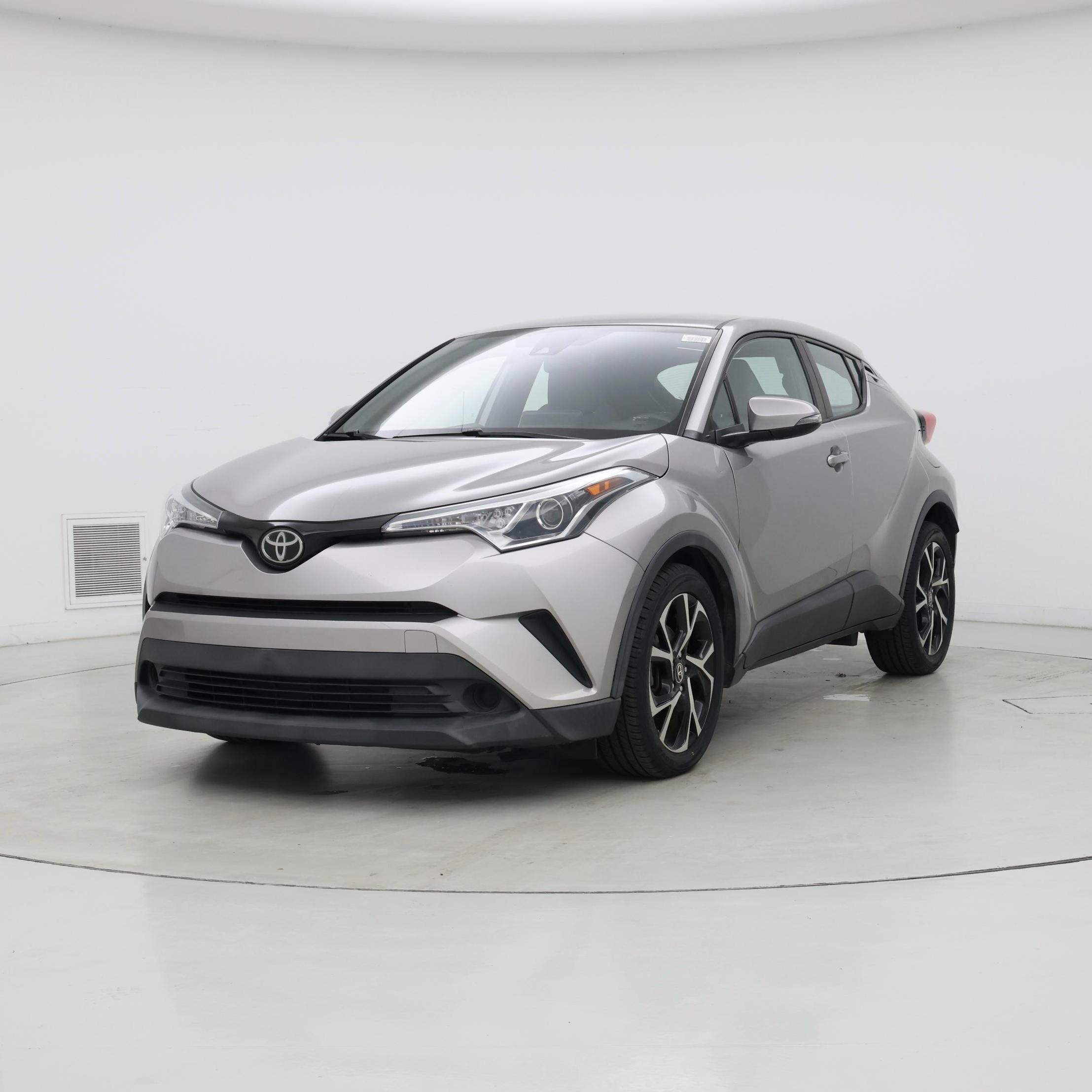 Thumbnail: 2019 Toyota C-HR - 4