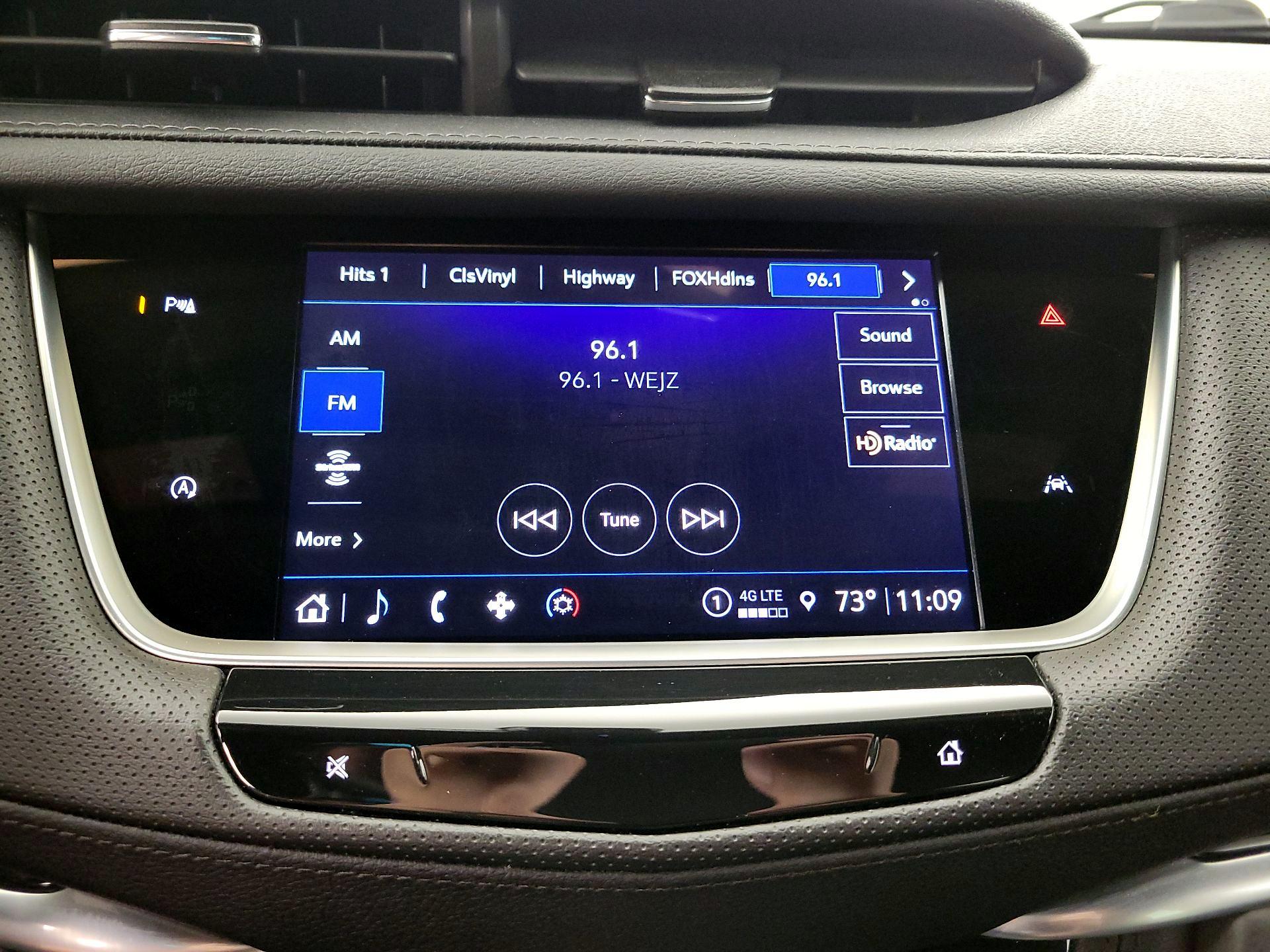 Thumbnail: 2024 Cadillac XT6 - 15