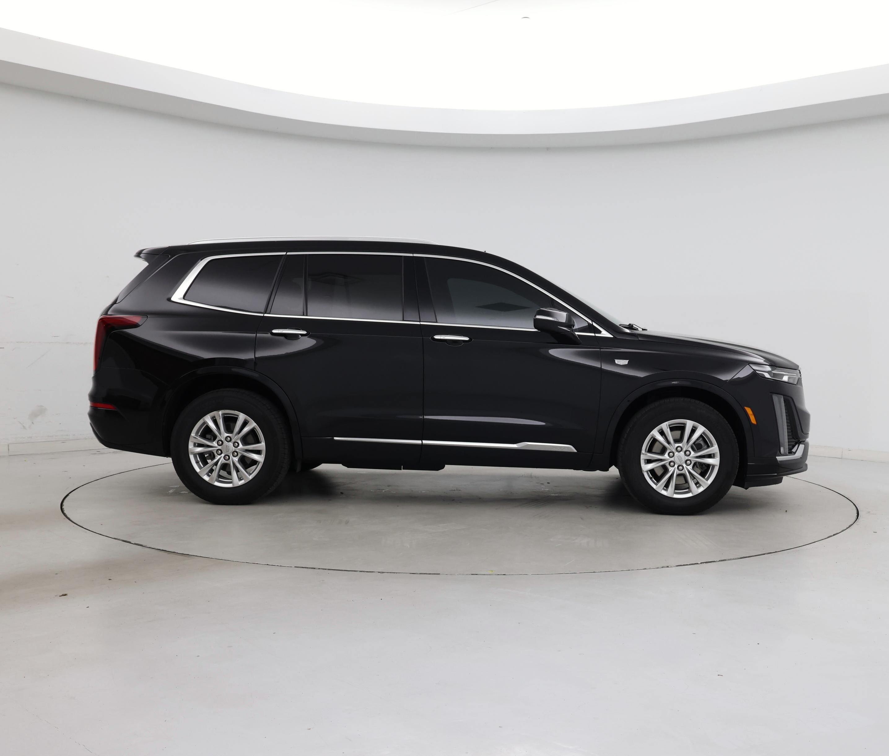 Thumbnail: 2024 Cadillac XT6 - 7