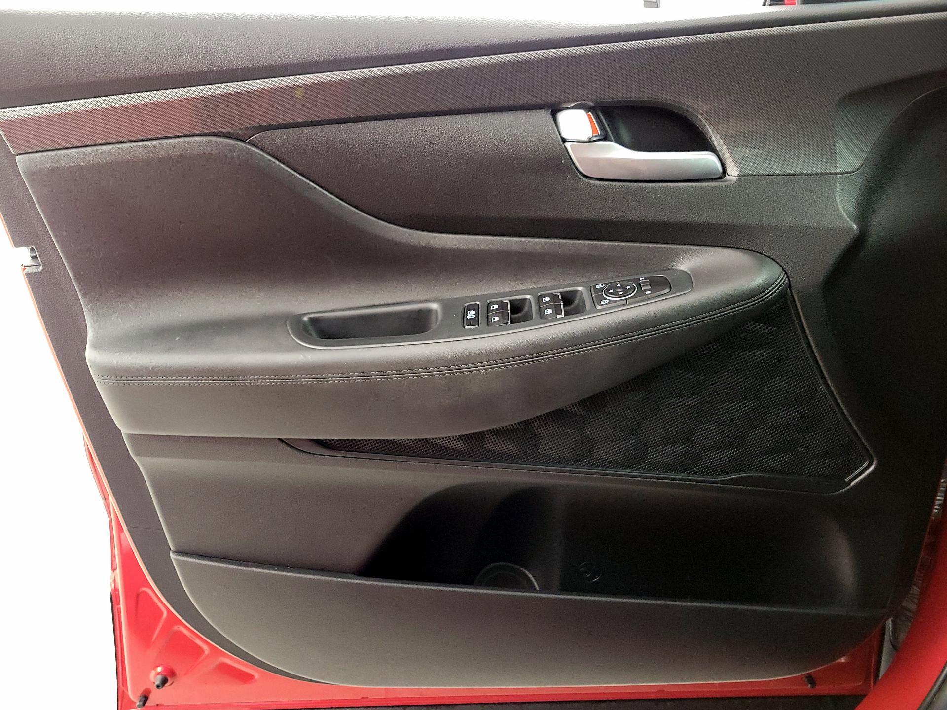 Thumbnail: 2022 Hyundai Santa Fe - 12