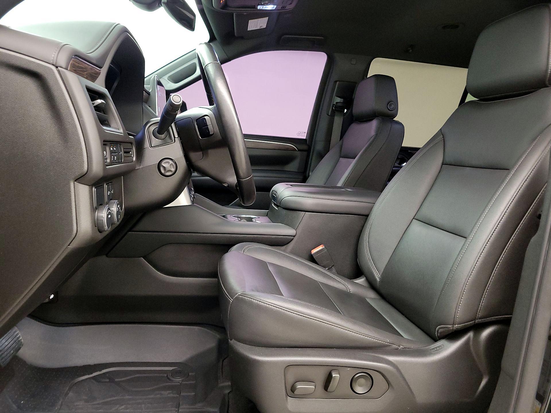 Thumbnail: 2022 Chevrolet Tahoe - 11
