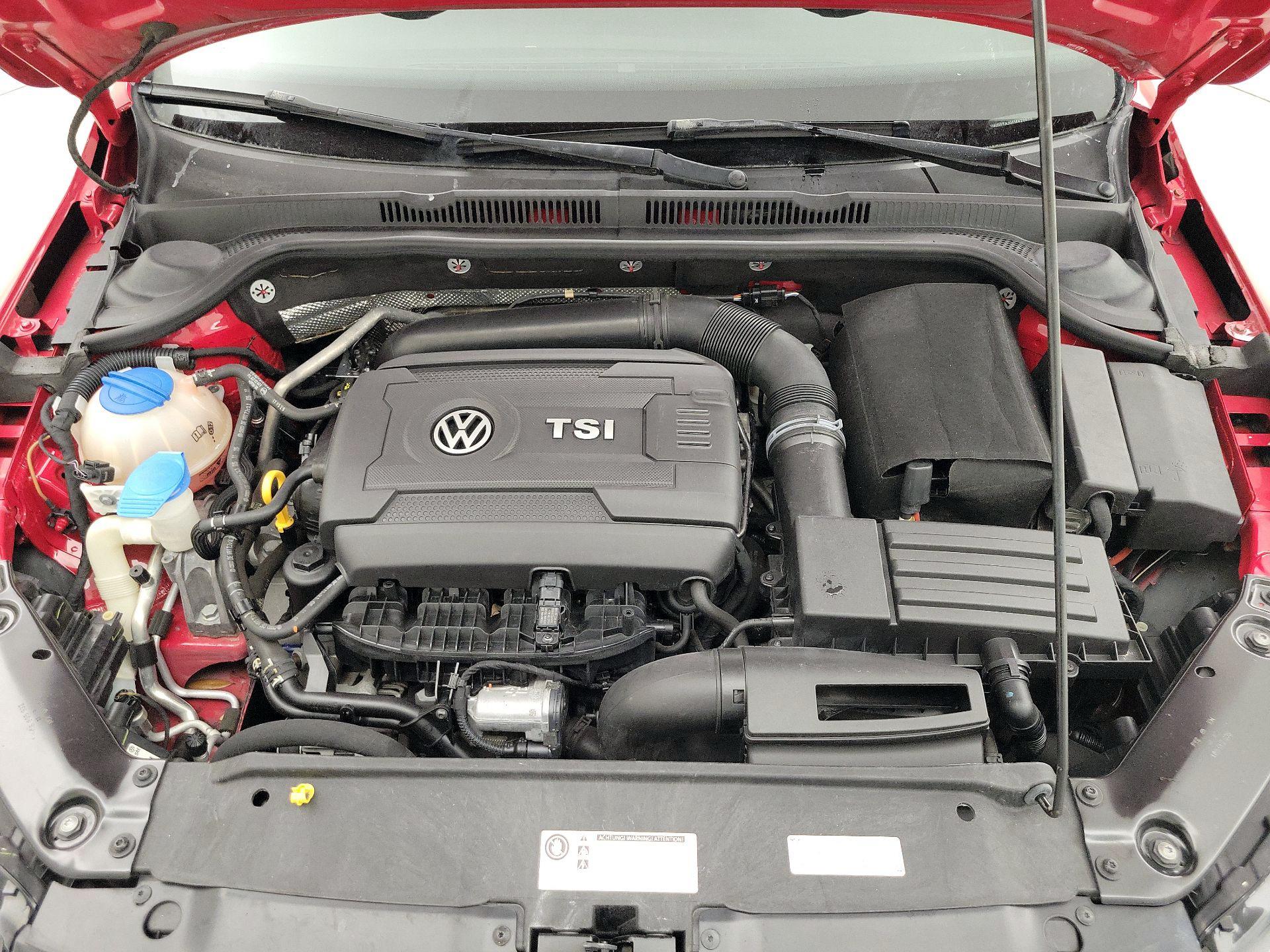 Thumbnail: 2015 Volkswagen Jetta - 20