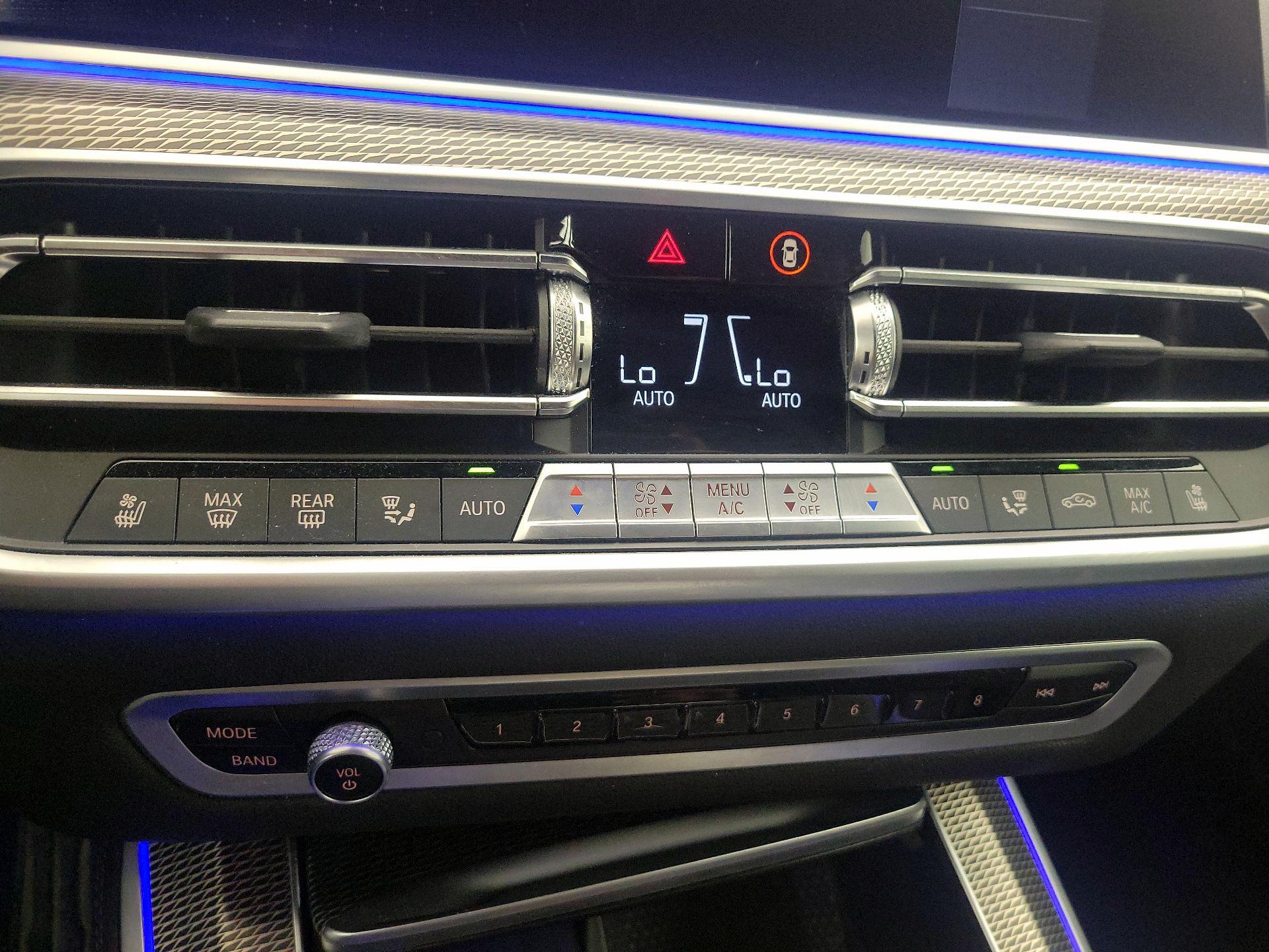 Thumbnail: 2022 BMW X5 - 17