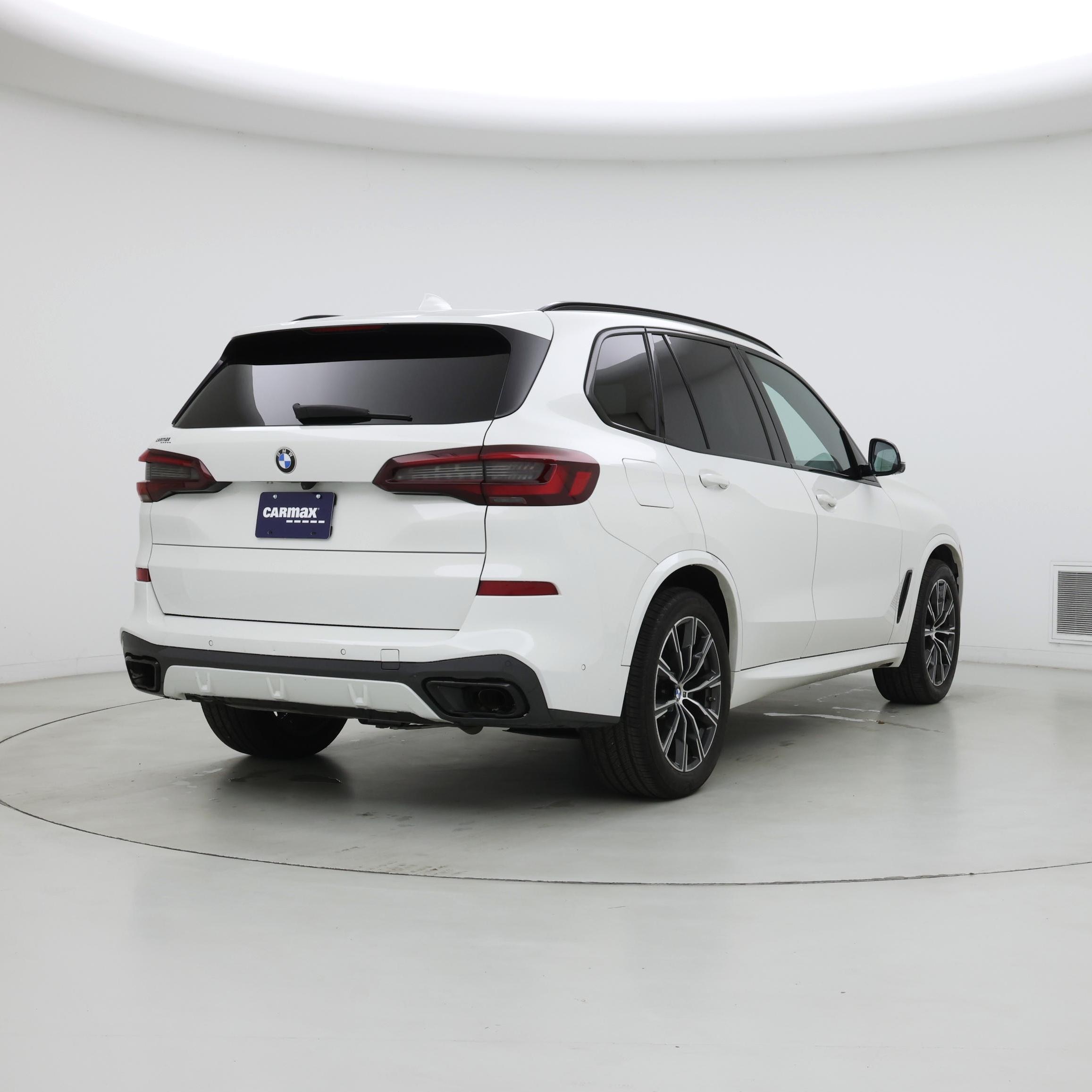 Thumbnail: 2022 BMW X5 - 8