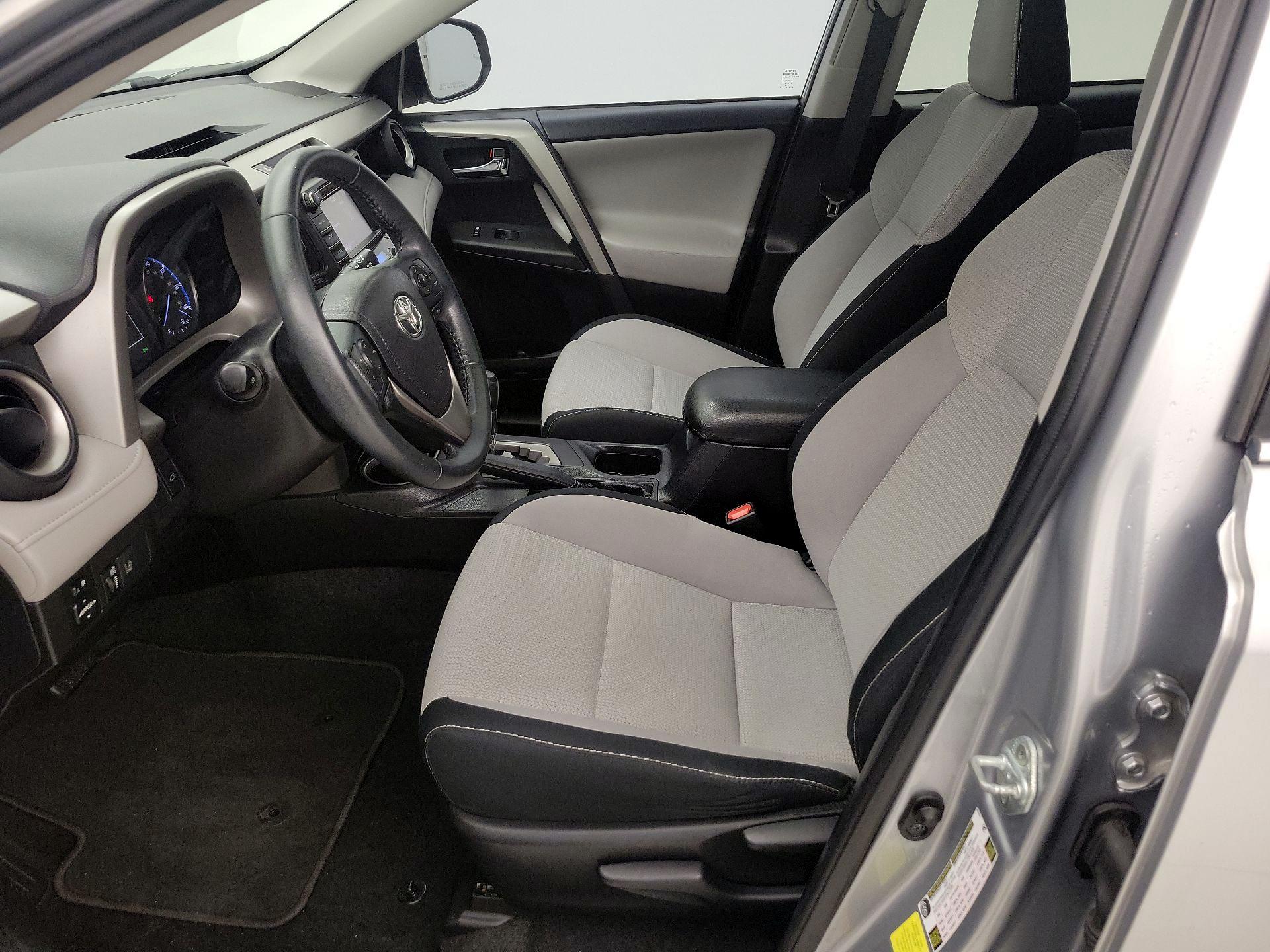 Thumbnail: 2017 Toyota RAV4 - 11