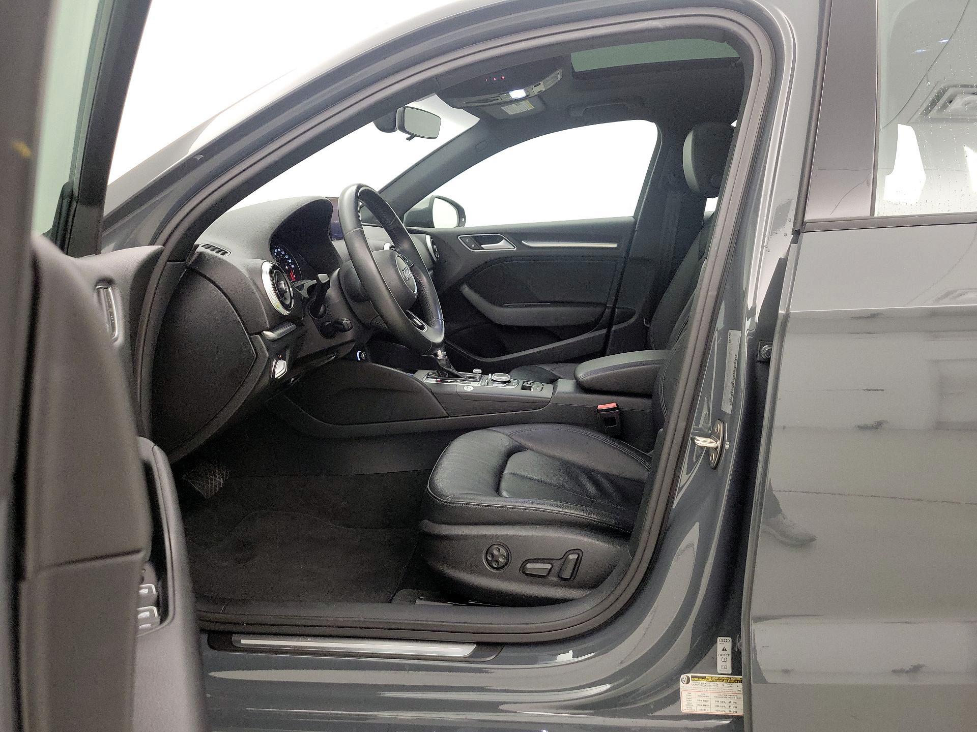 Thumbnail: 2020 Audi A3 - 11