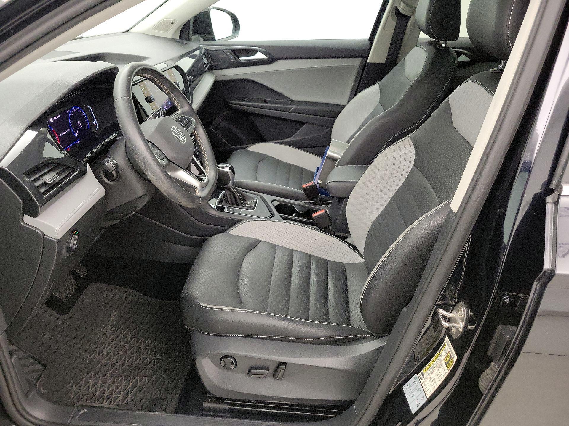 Thumbnail: 2022 Volkswagen Taos - 11