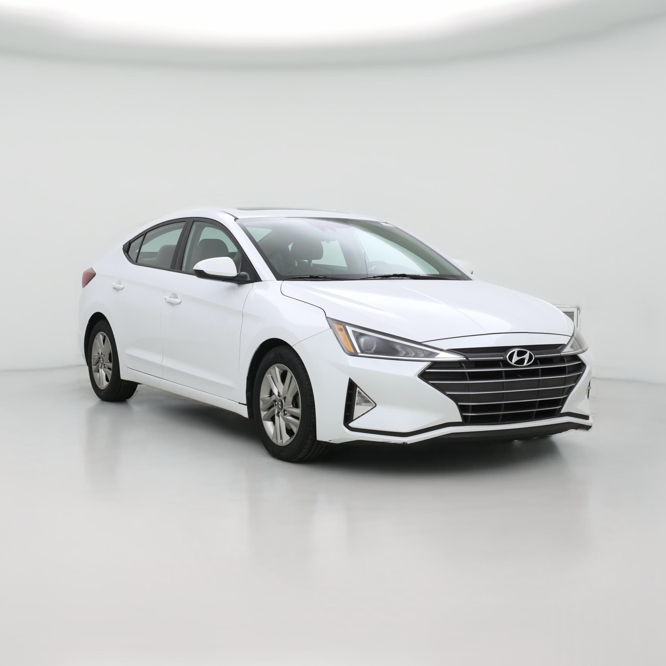 Thumbnail: 2019 Hyundai Elantra - 1
