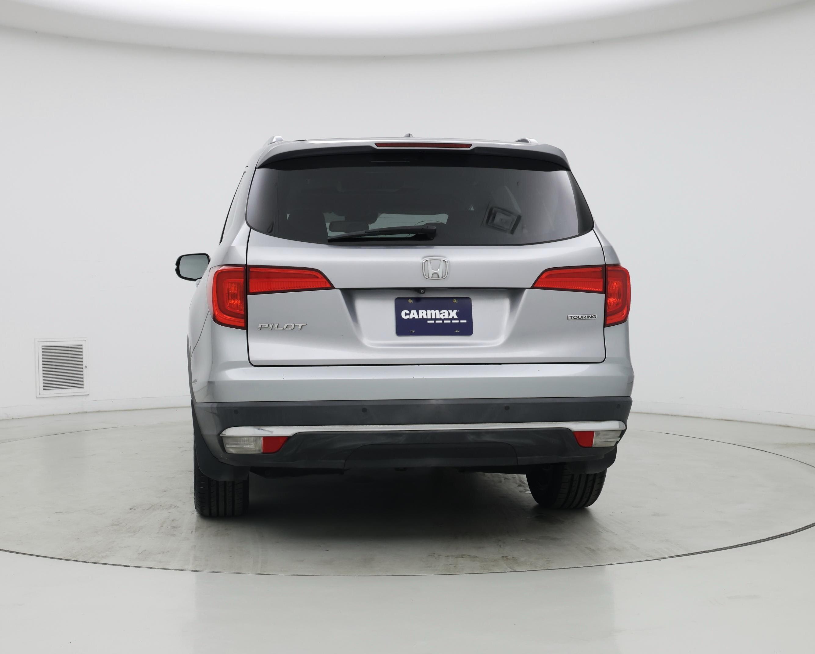 Thumbnail: 2017 Honda Pilot - 6