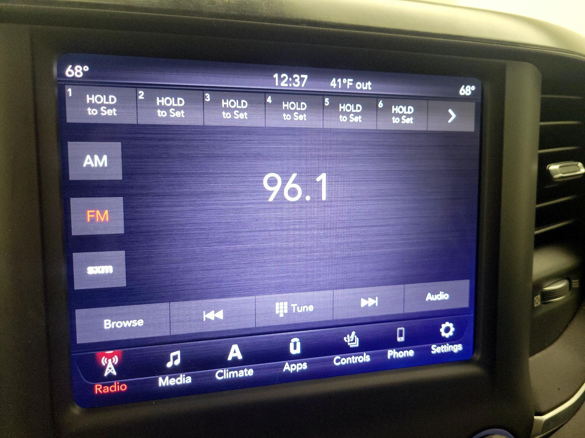 Thumbnail: 2019 RAM 1500 - 15