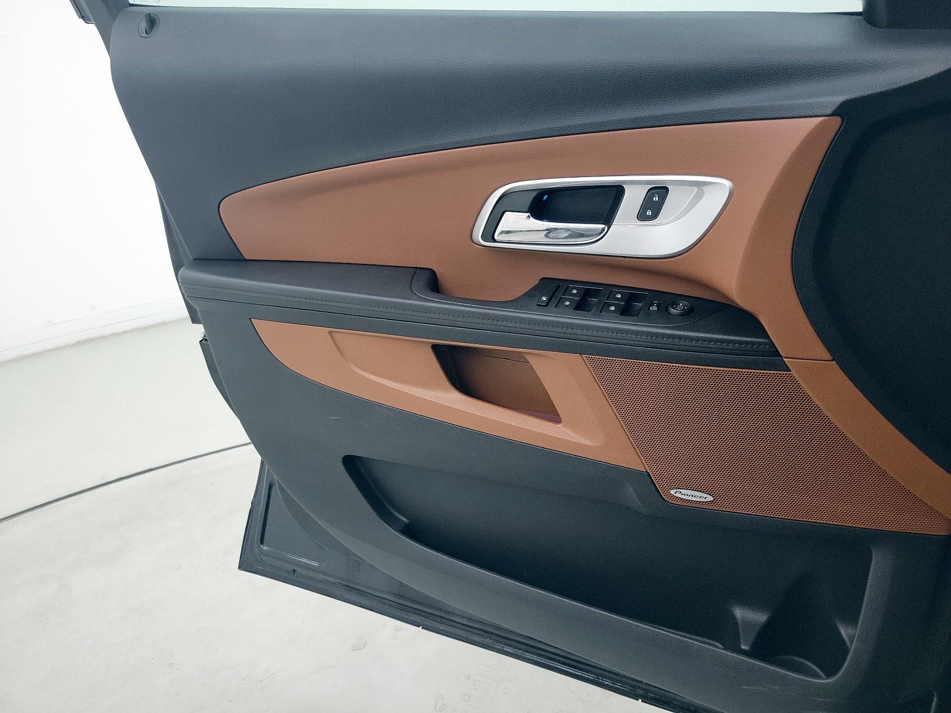 Thumbnail: 2016 Chevrolet Equinox - 12