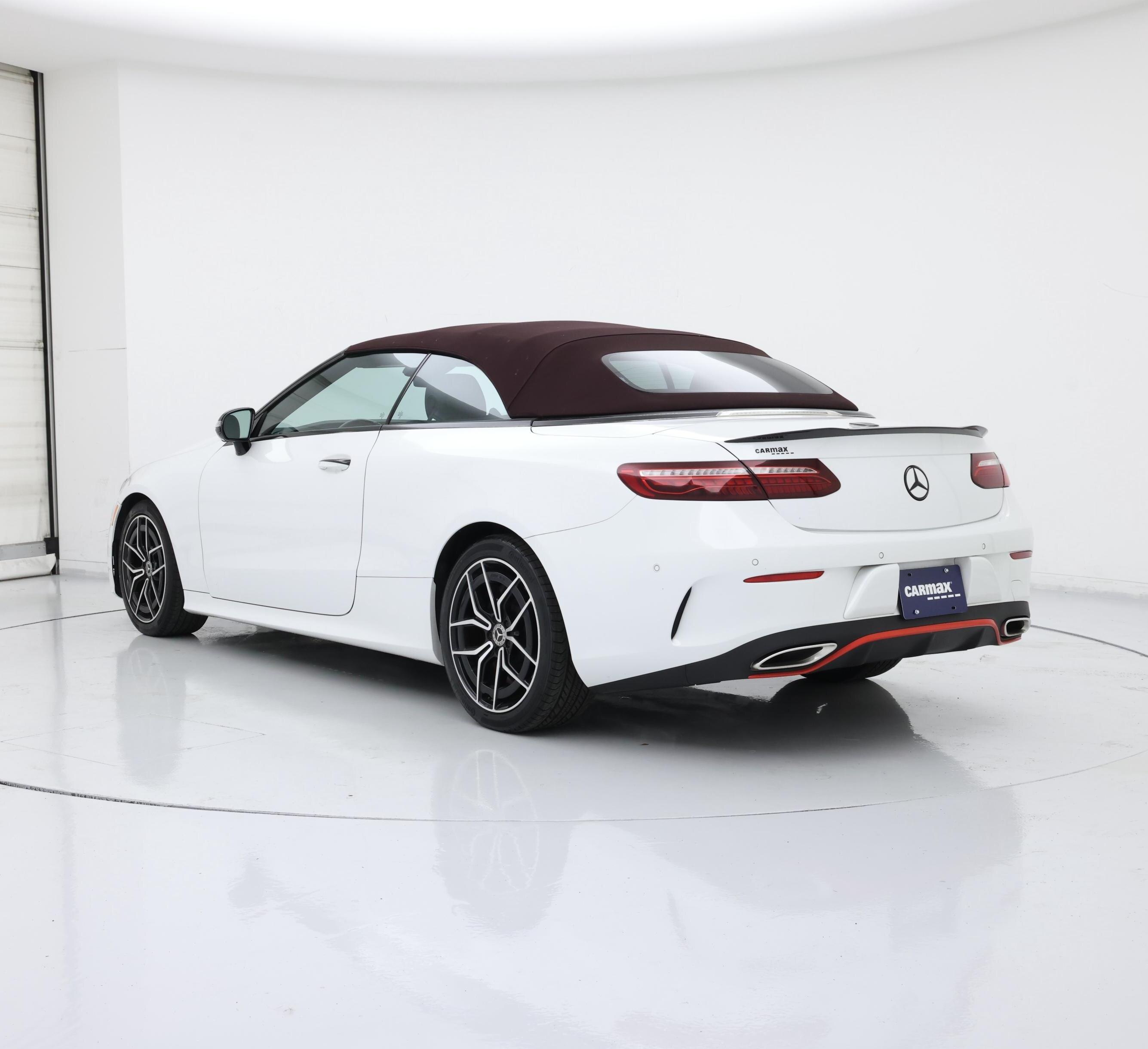 Thumbnail: 2022 Mercedes-Benz E-Class - 2