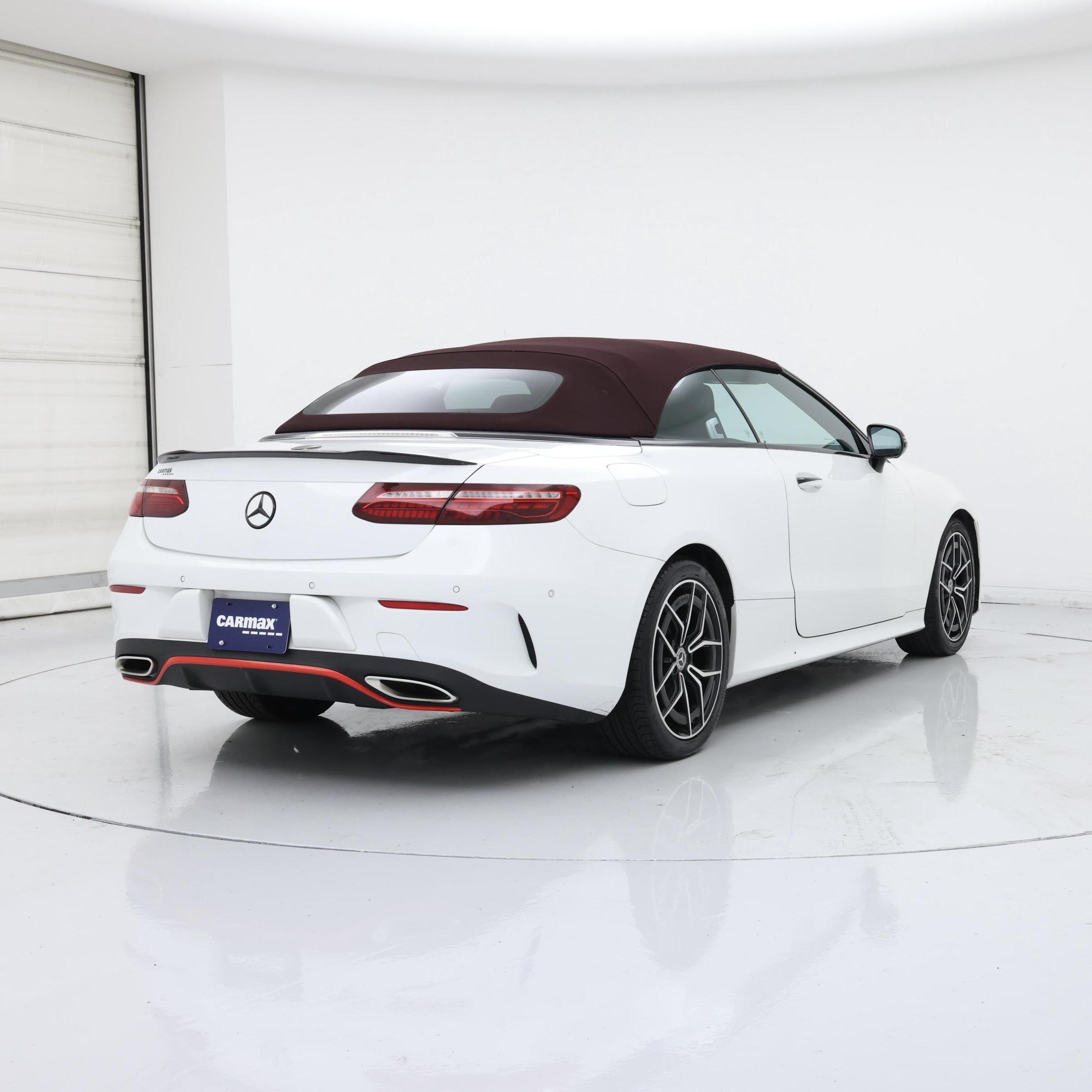 Thumbnail: 2022 Mercedes-Benz E-Class - 8