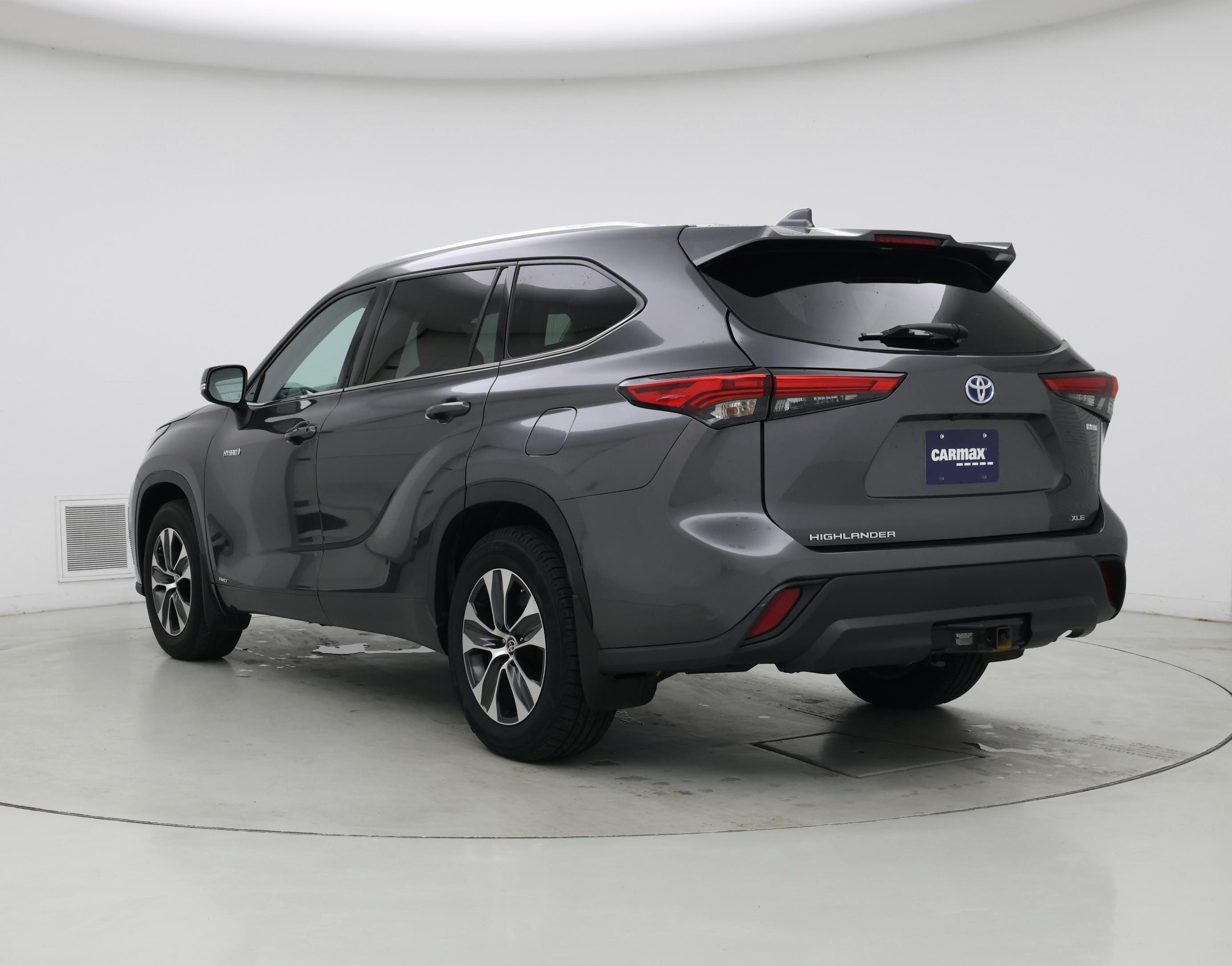 Thumbnail: 2020 Toyota Highlander - 2