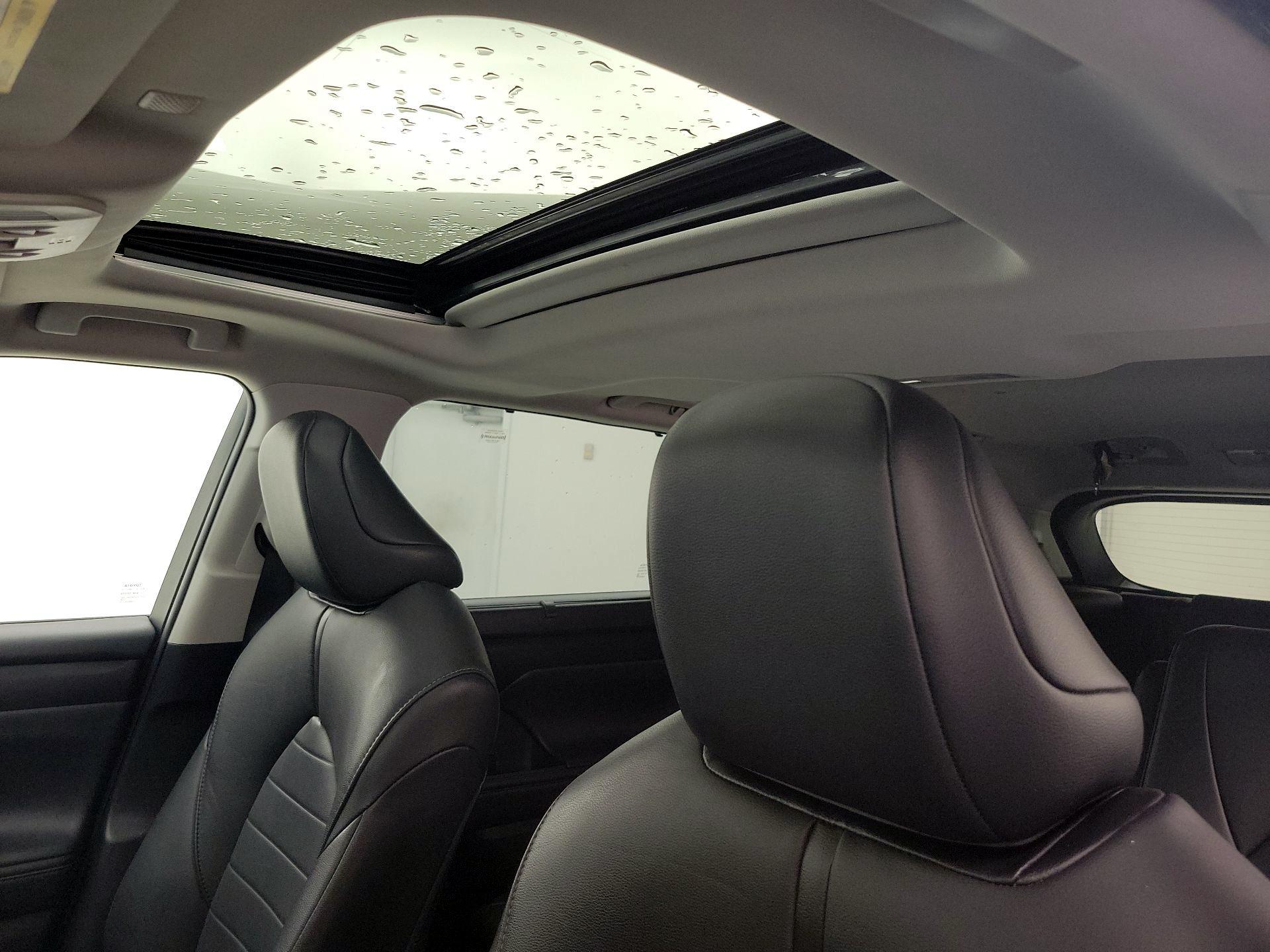 Thumbnail: 2020 Toyota Highlander - 19