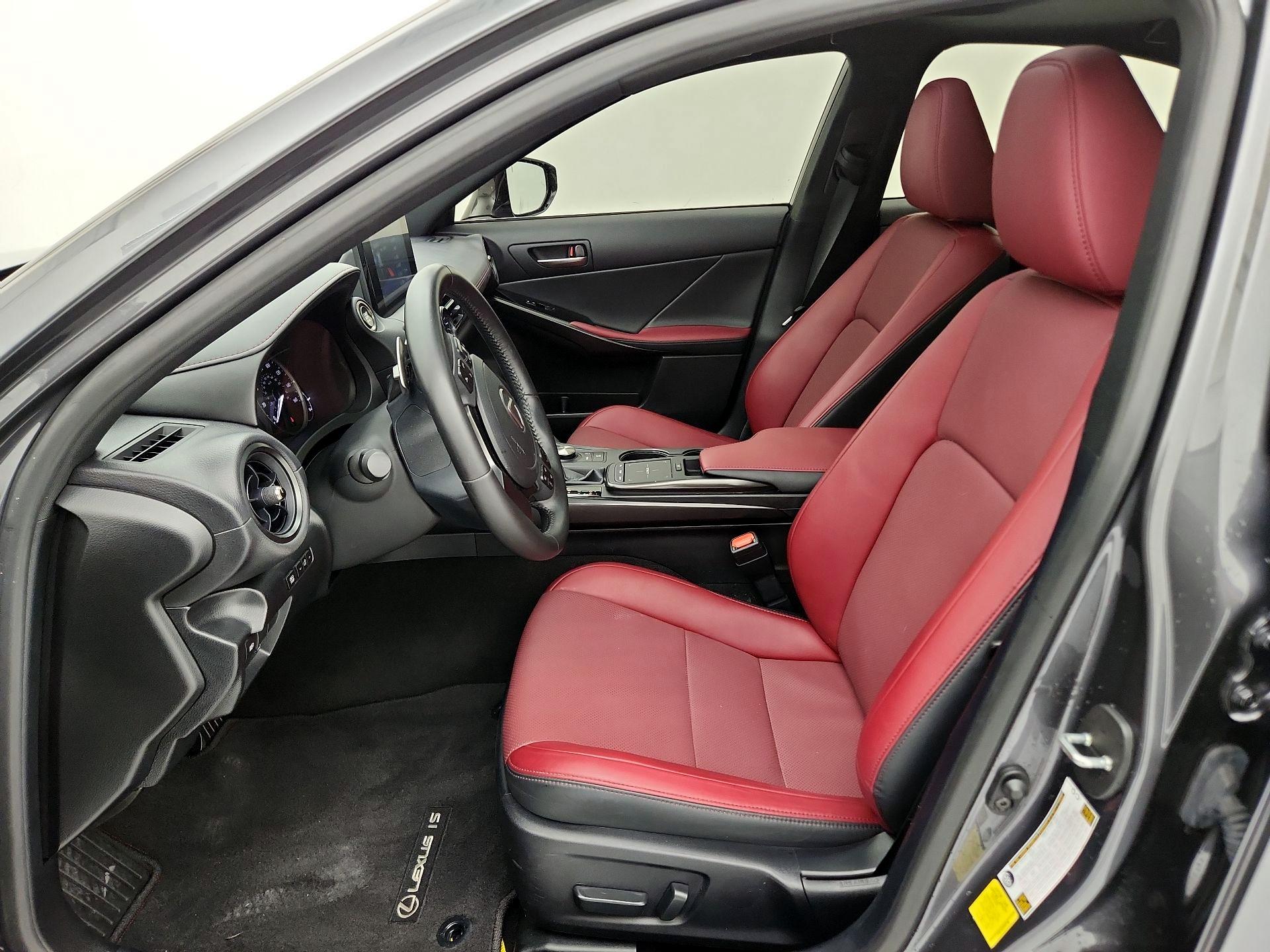 Thumbnail: 2024 Lexus IS - 11