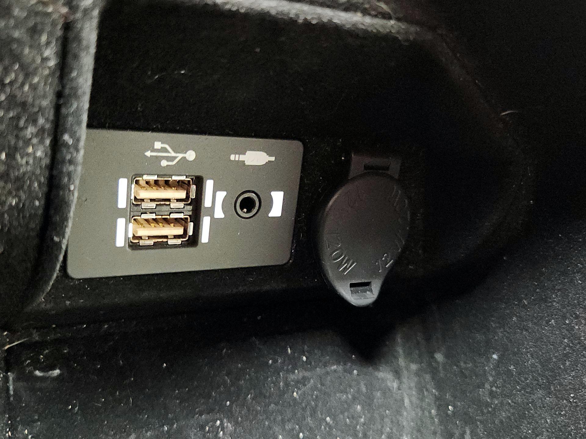 Thumbnail: 2024 Lexus IS - 18