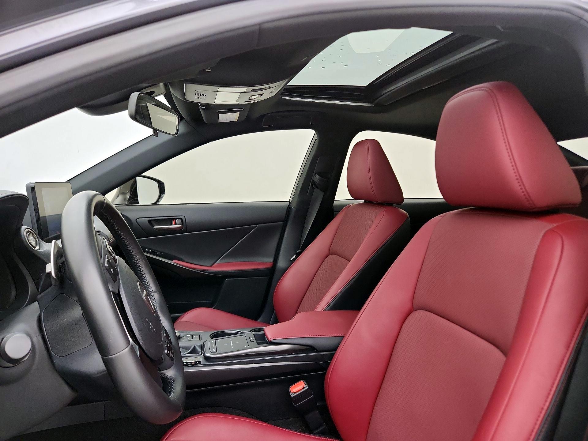 Thumbnail: 2024 Lexus IS - 19