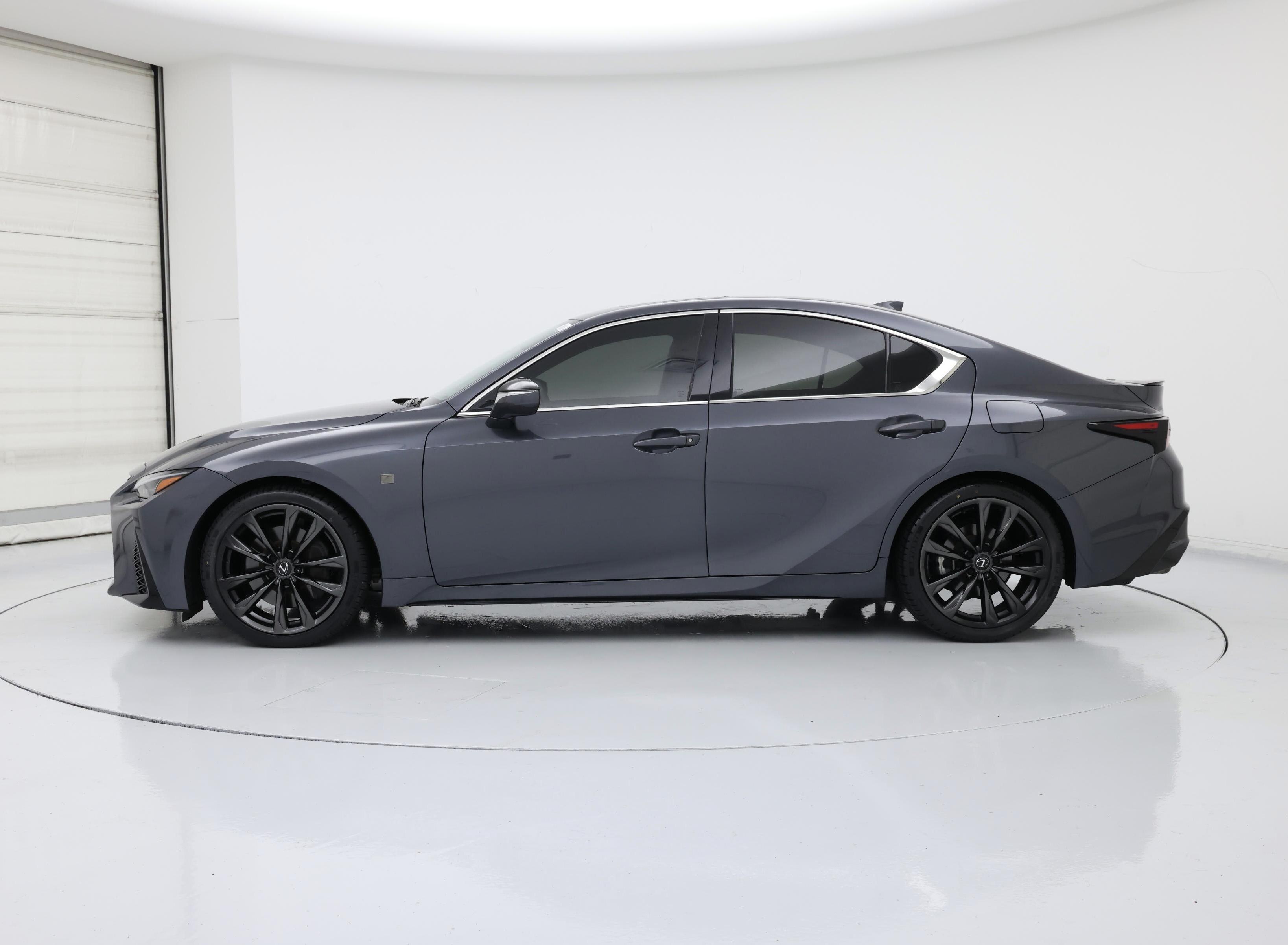 Thumbnail: 2024 Lexus IS - 3