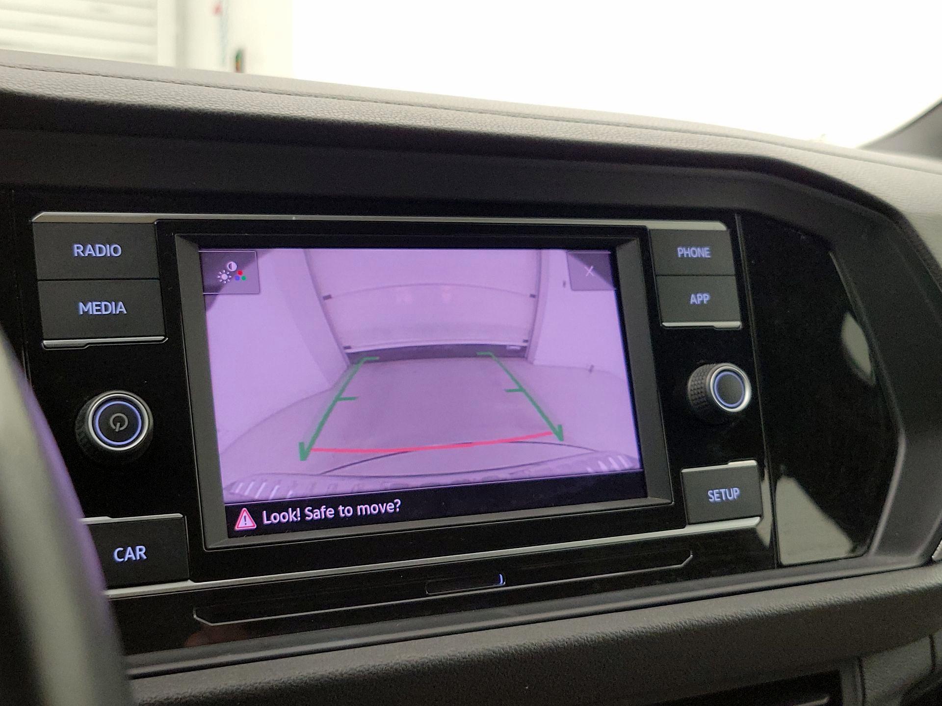 Thumbnail: 2019 Volkswagen Jetta - 14