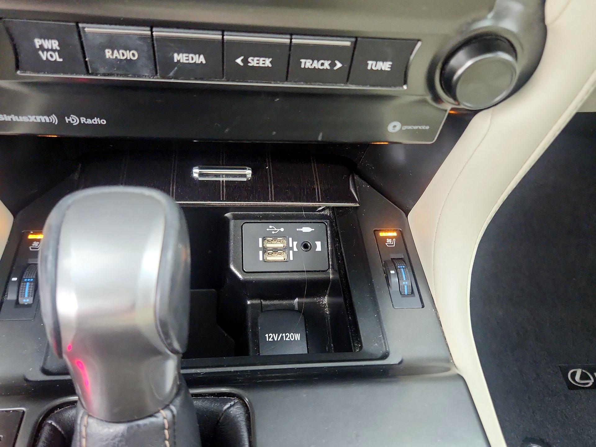 Thumbnail: 2022 Lexus GX - 19