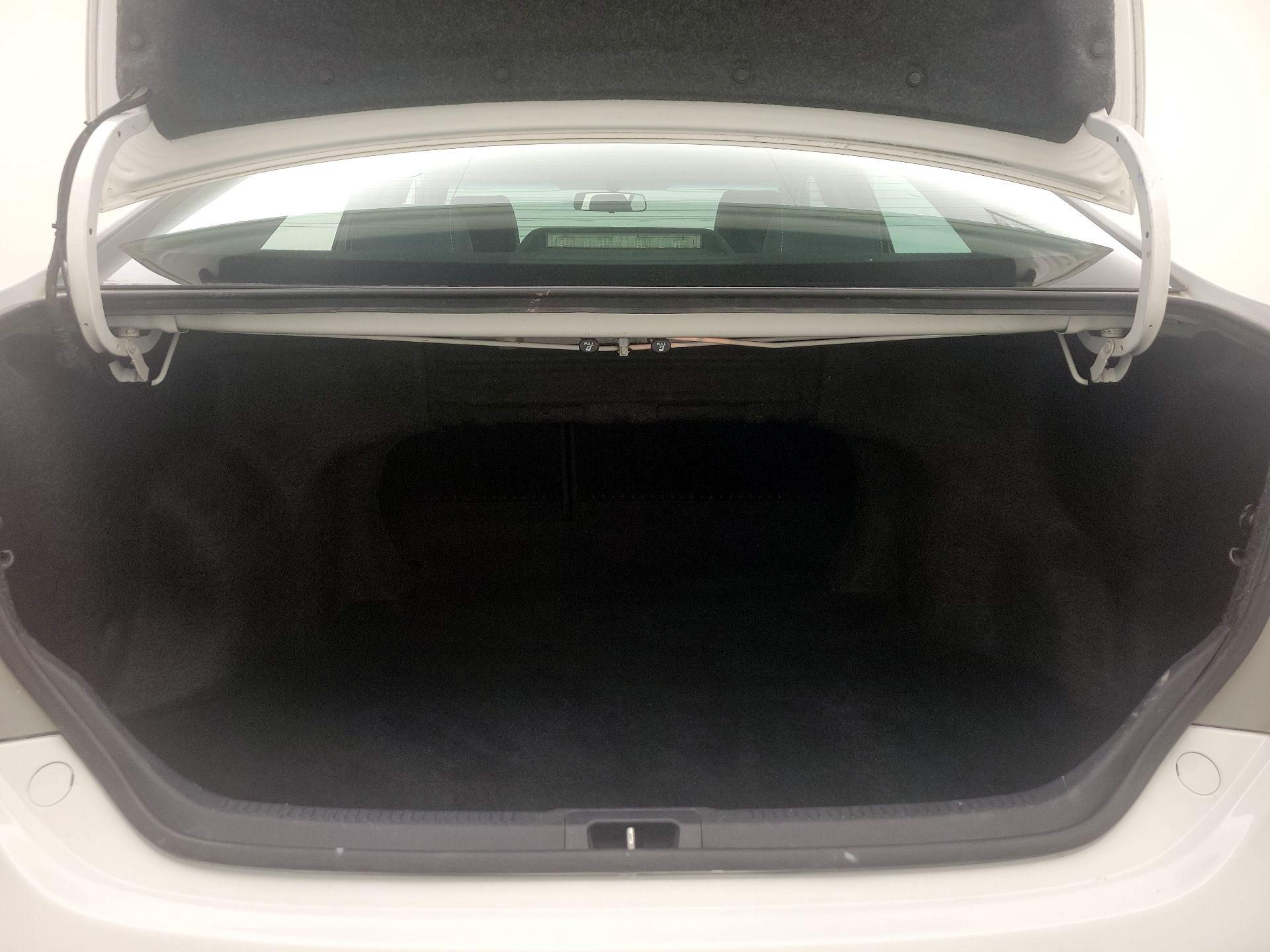 Thumbnail: 2014 Toyota Camry - 20