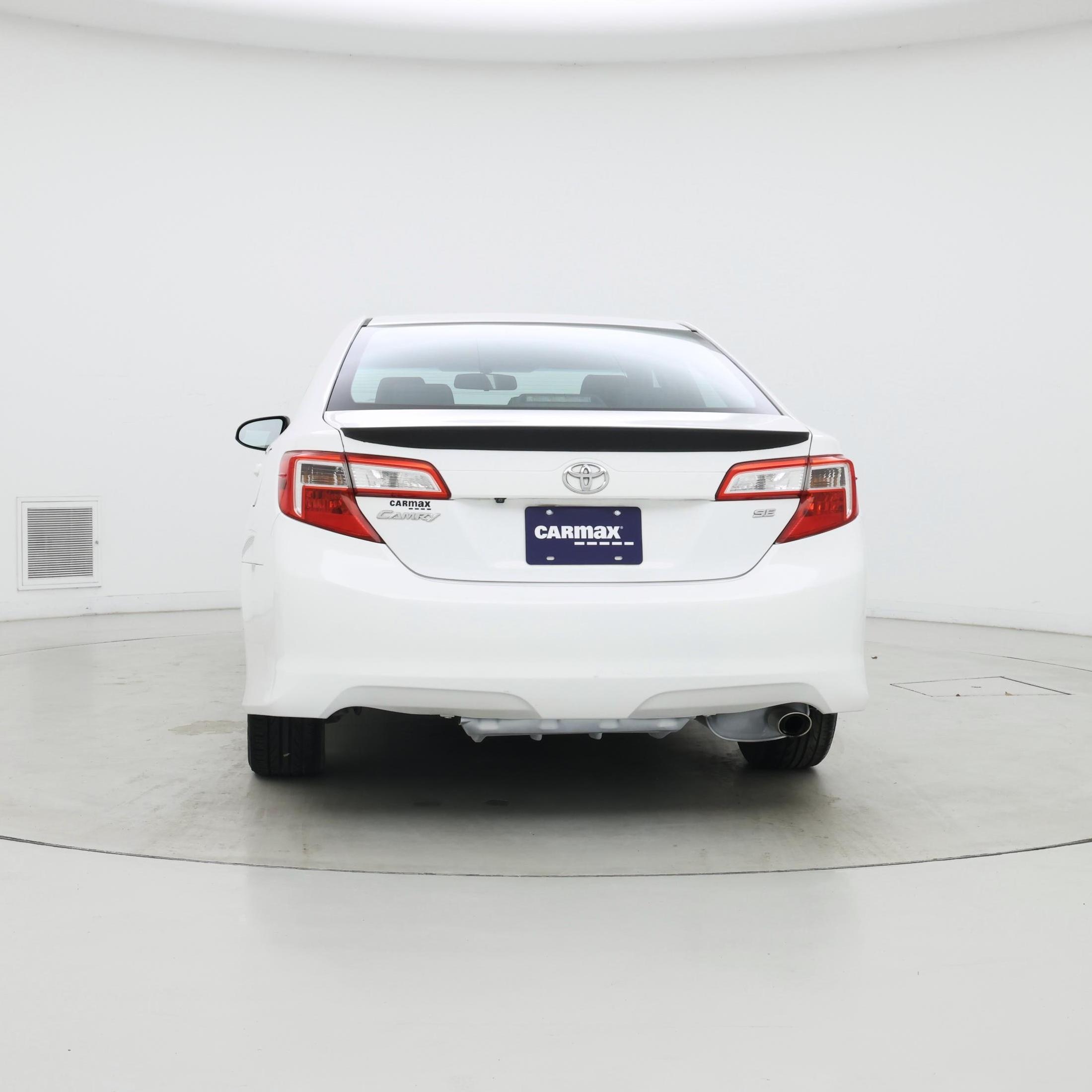Thumbnail: 2014 Toyota Camry - 6
