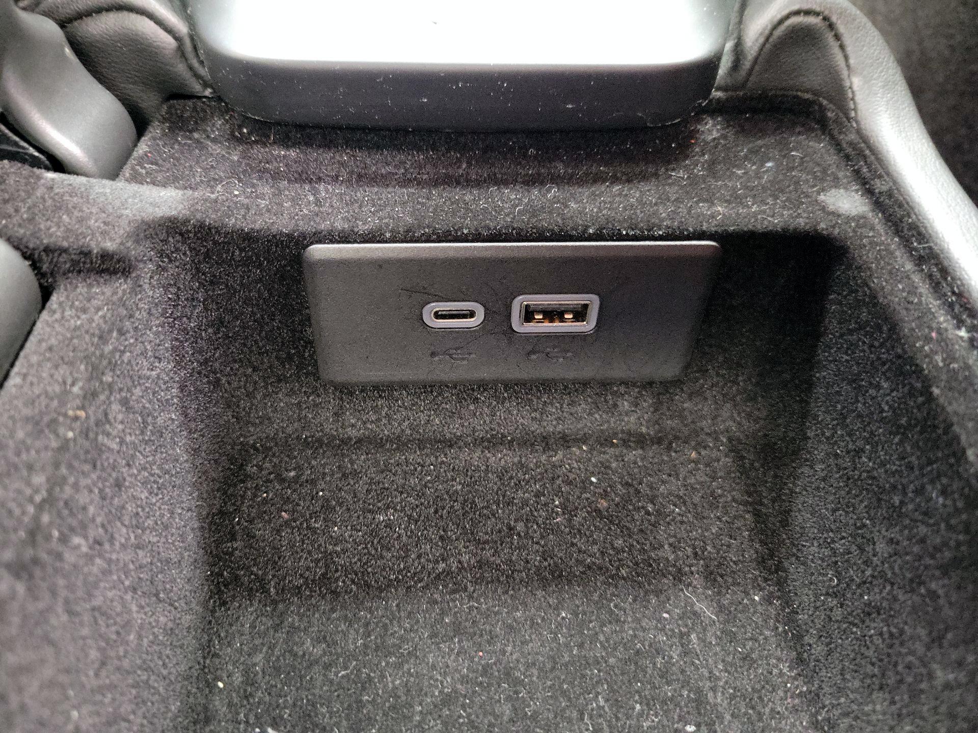 Thumbnail: 2024 Chevrolet Corvette - 19