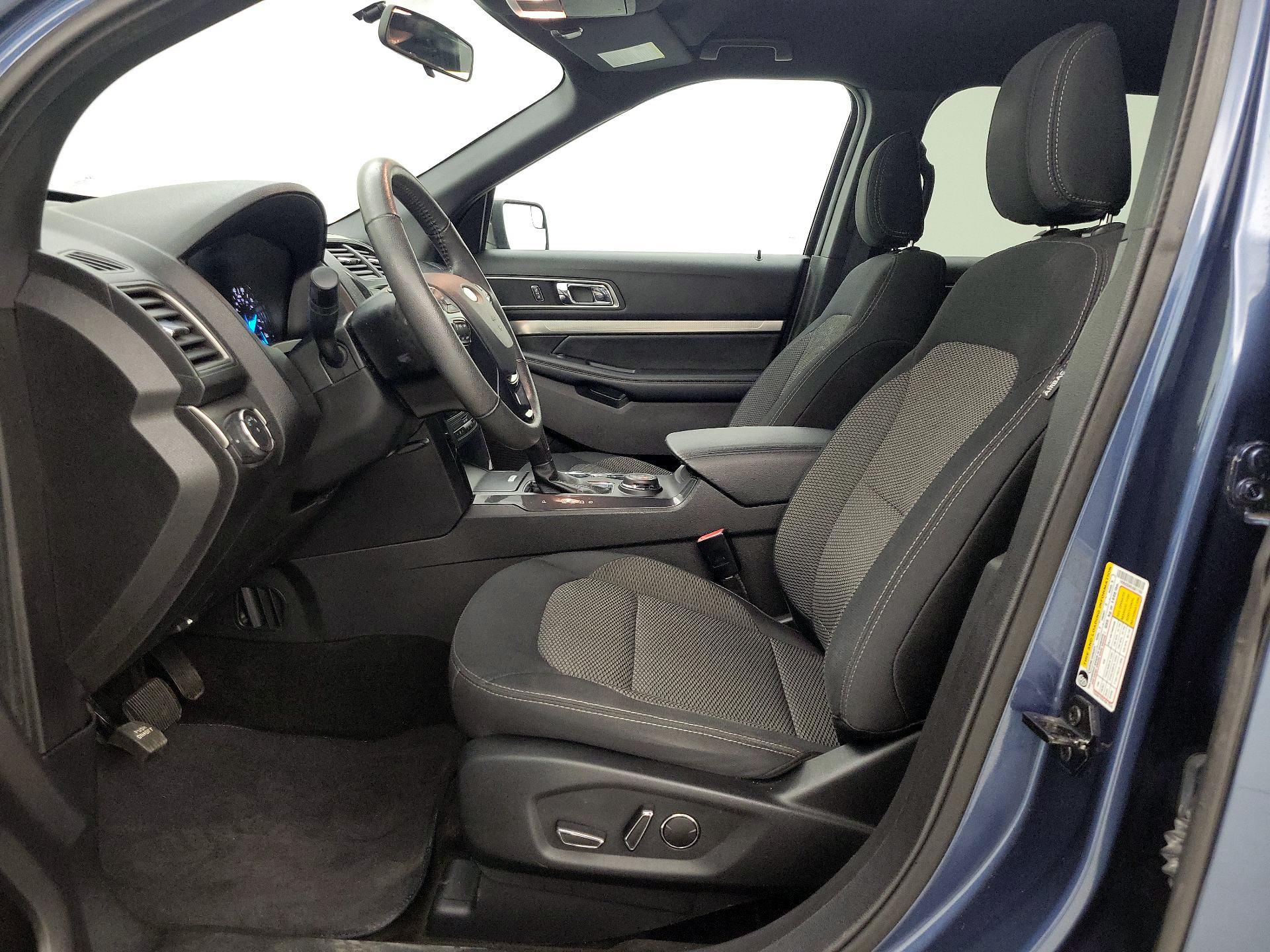 Thumbnail: 2018 Ford Explorer - 11