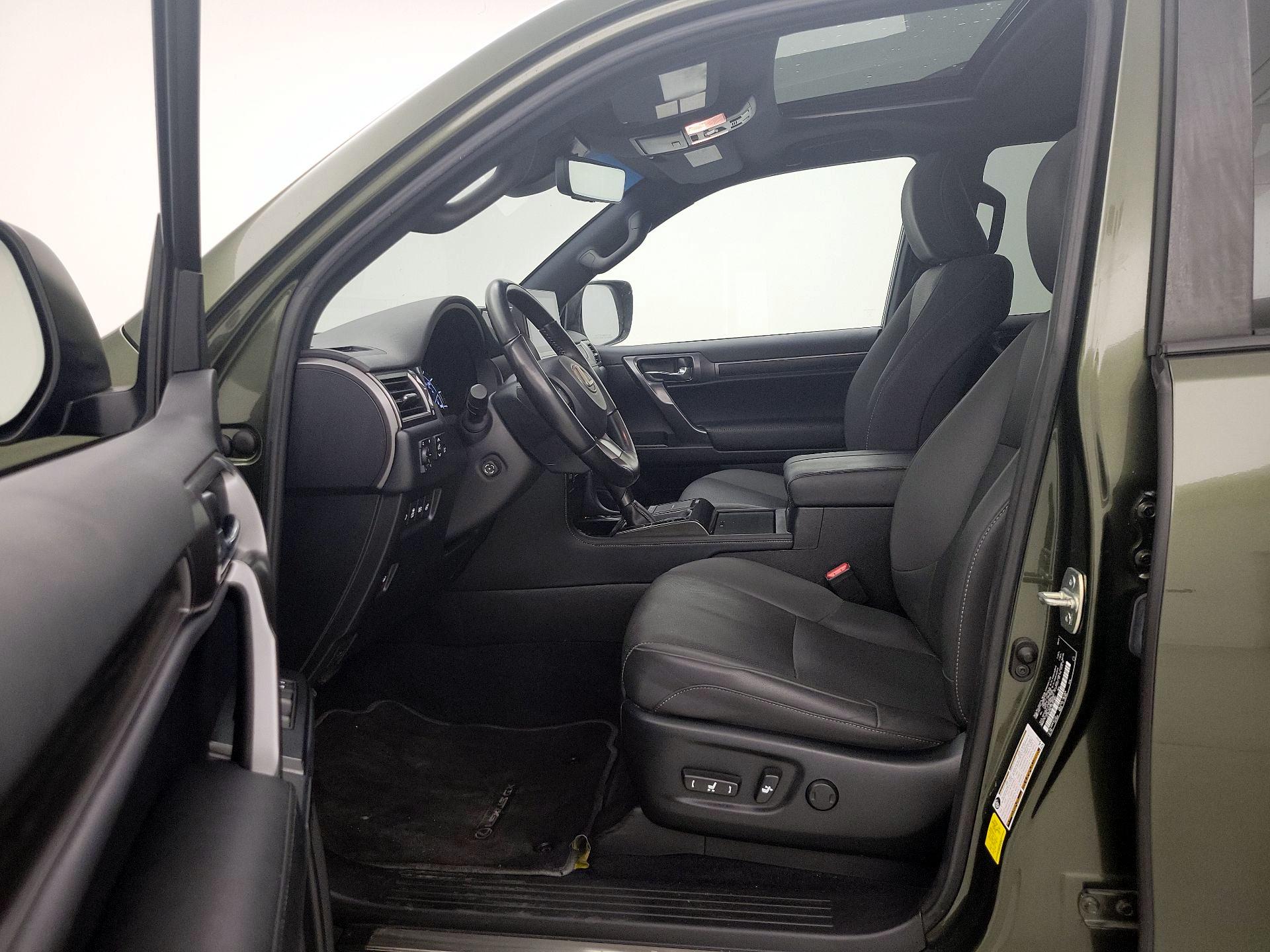 Thumbnail: 2022 Lexus GX - 11