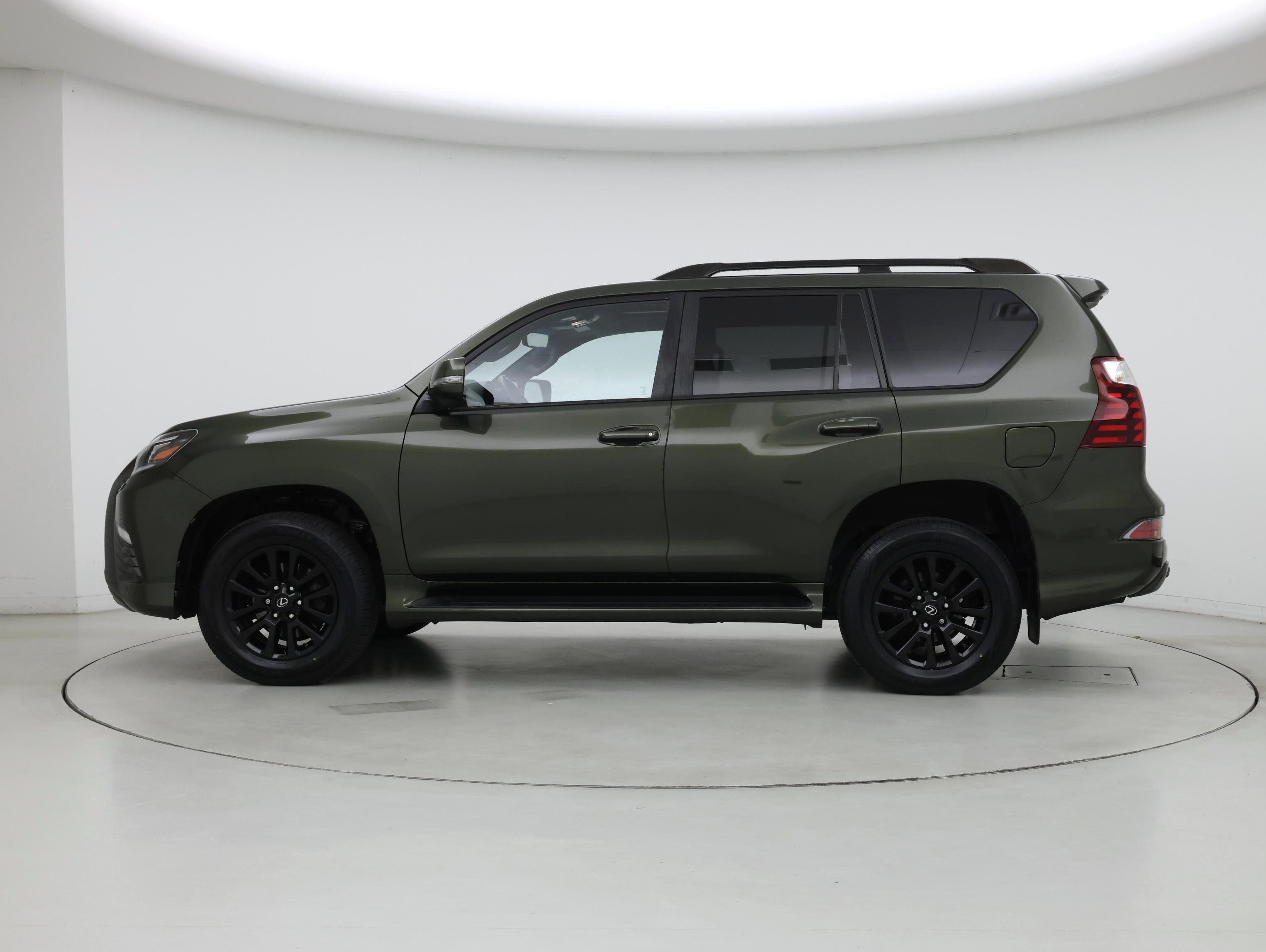 Thumbnail: 2022 Lexus GX - 3