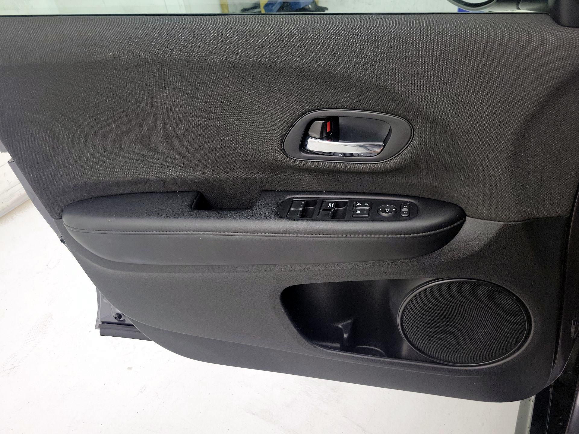 Thumbnail: 2022 Honda HR-V - 12