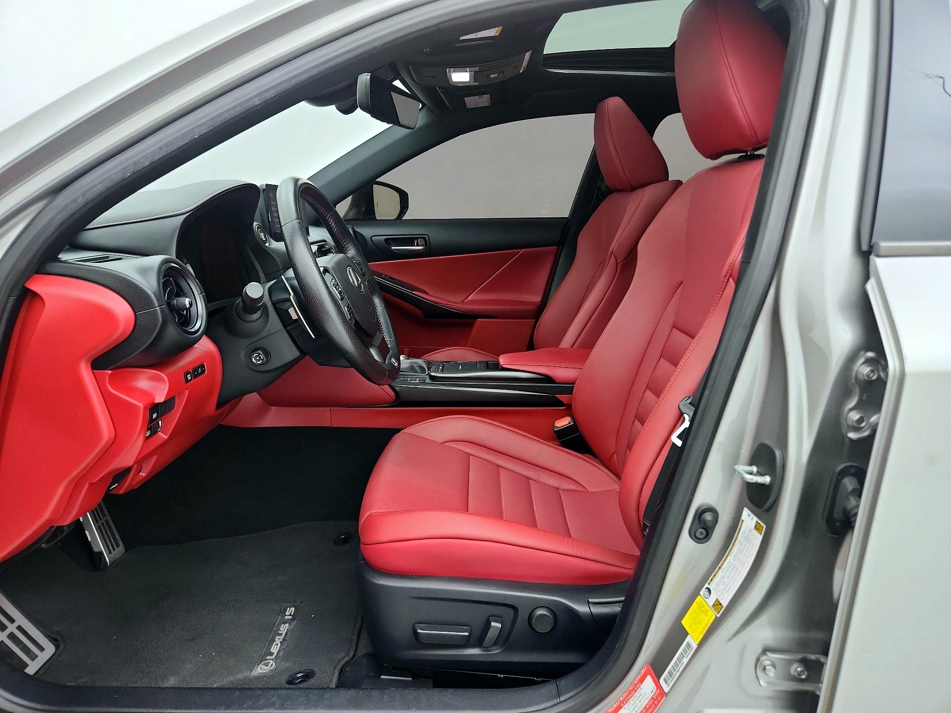 Thumbnail: 2023 Lexus IS - 11