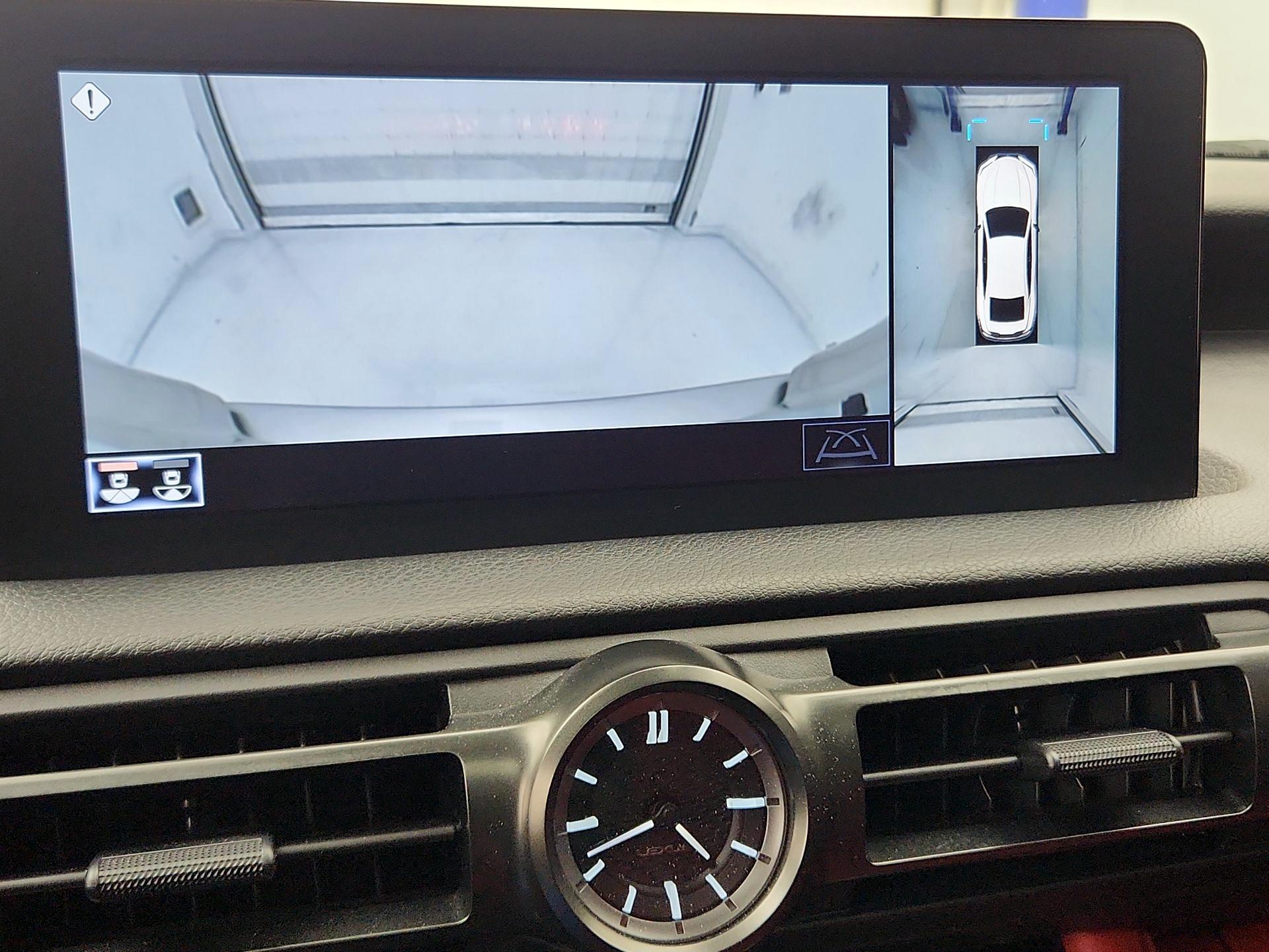 Thumbnail: 2023 Lexus IS - 14