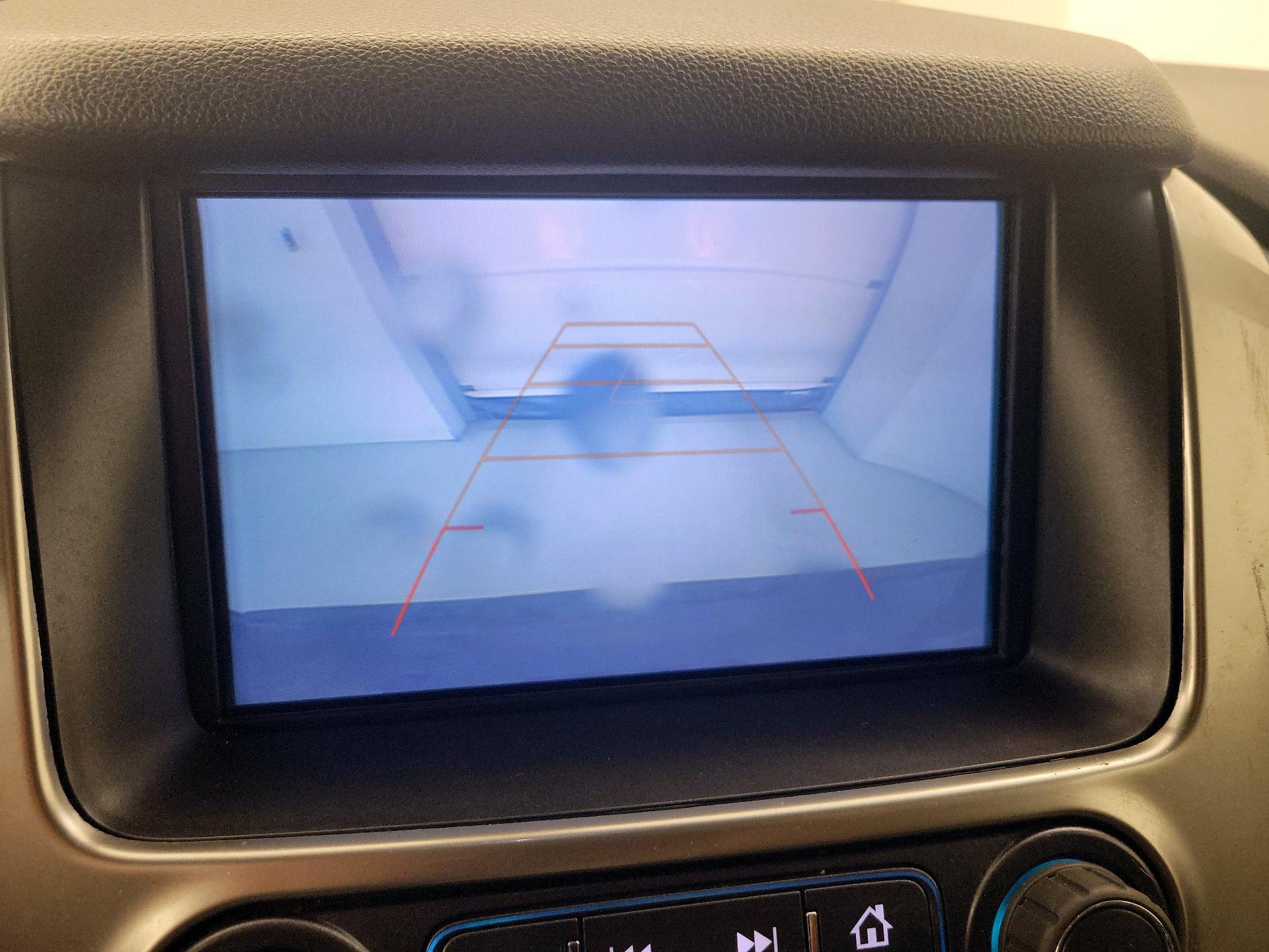 Thumbnail: 2019 Chevrolet Suburban - 14