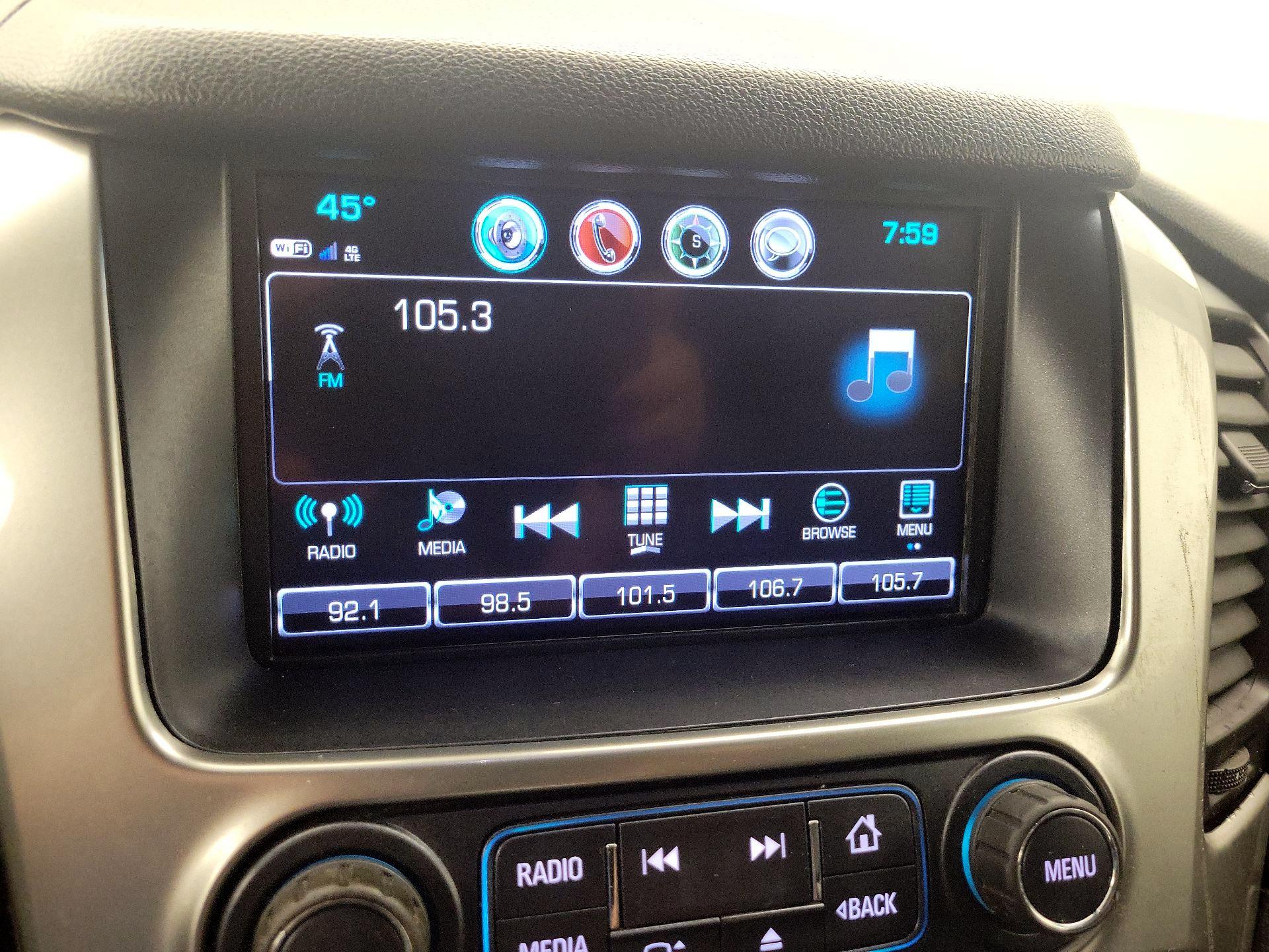 Thumbnail: 2019 Chevrolet Suburban - 15