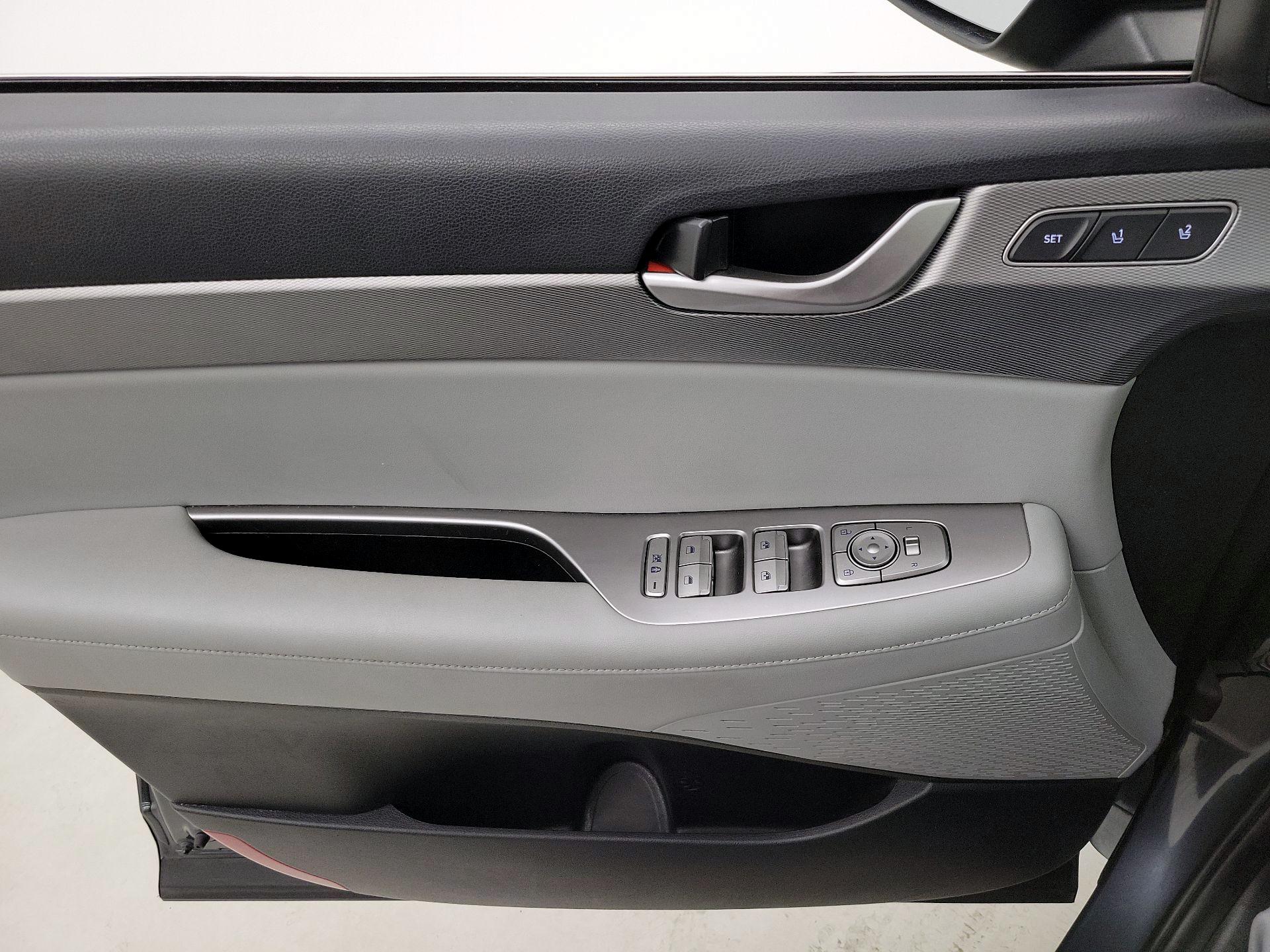 Thumbnail: 2020 Hyundai Palisade - 12