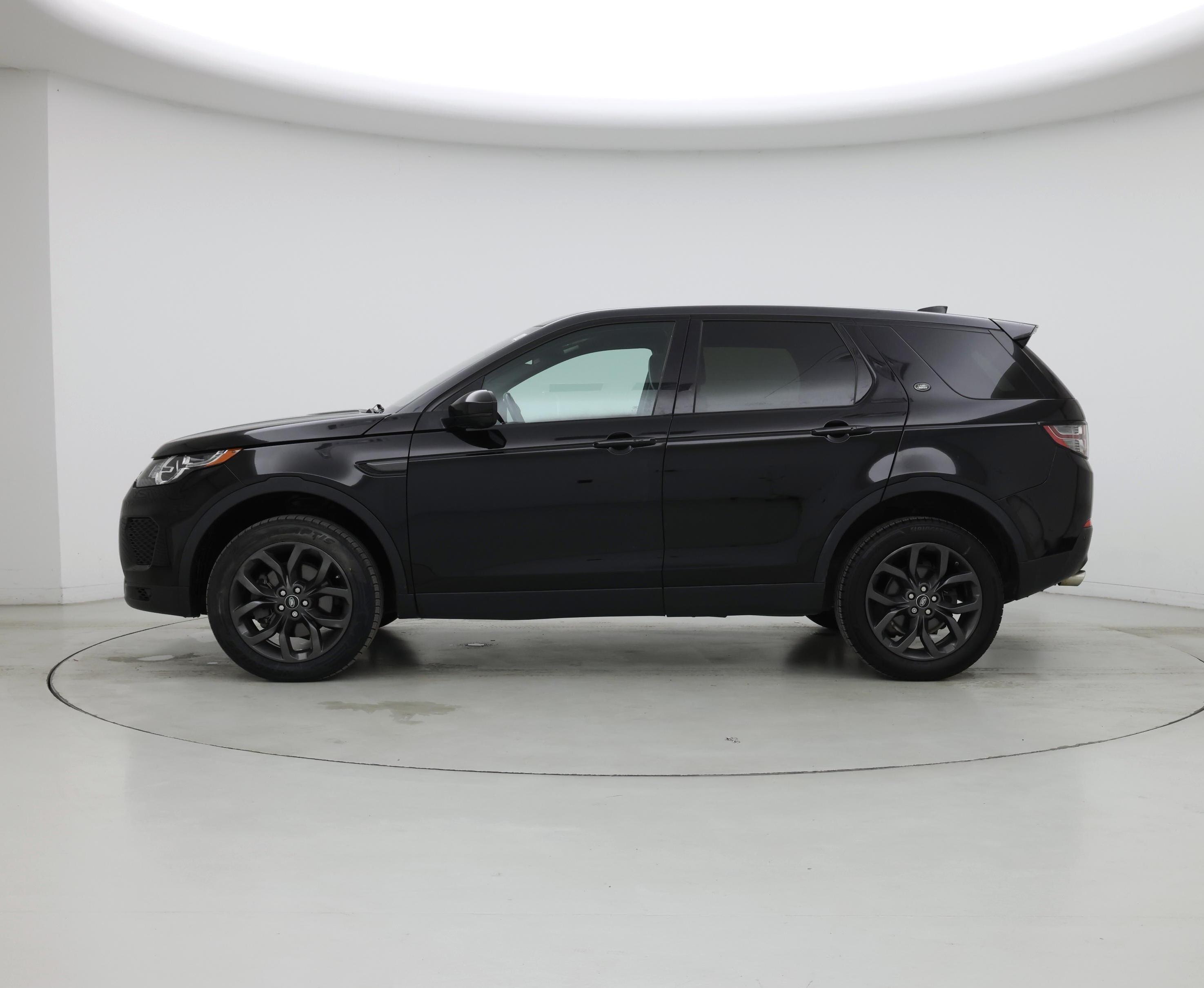 Thumbnail: 2019 Land Rover Discovery Sport - 3