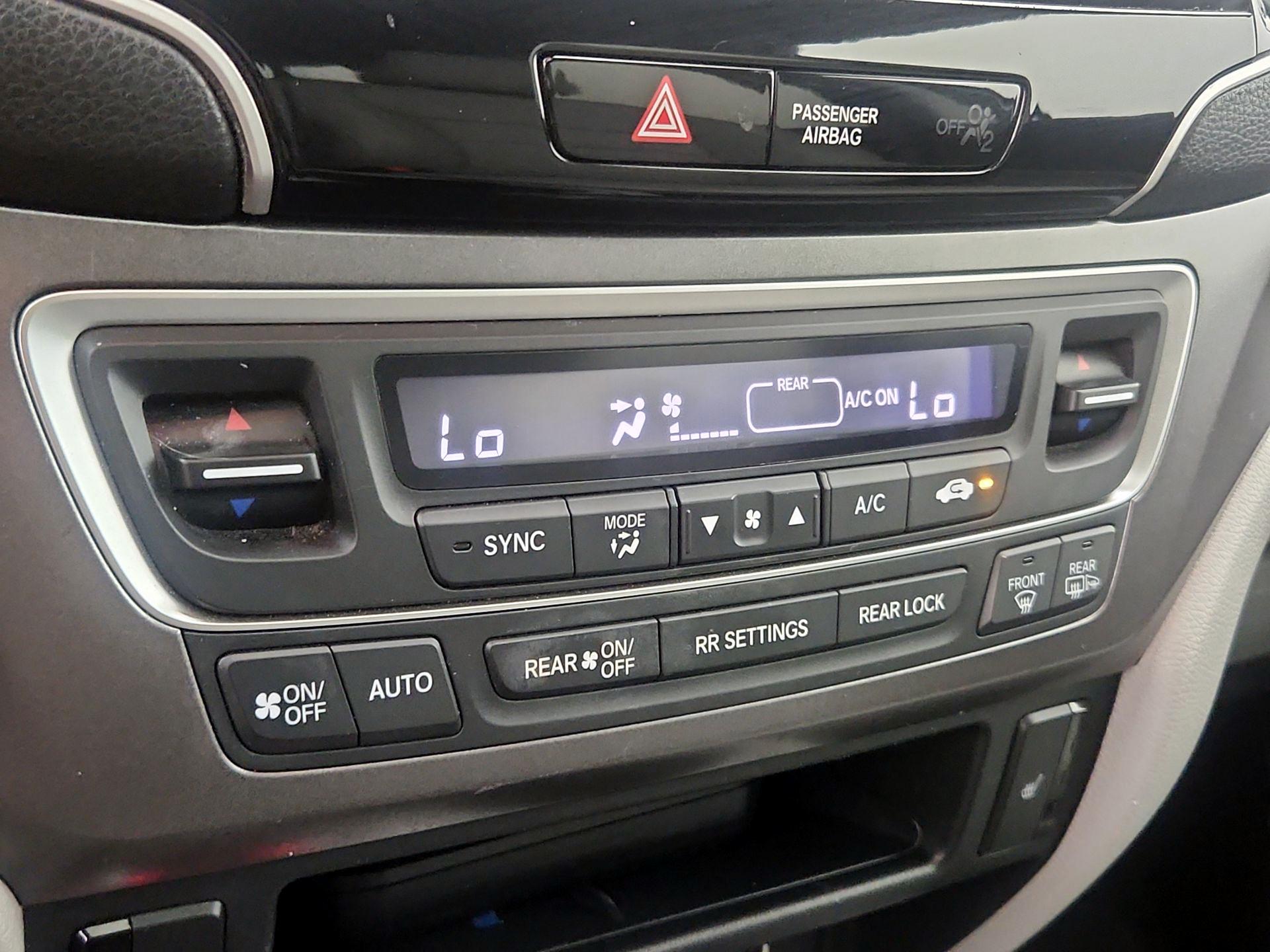 Thumbnail: 2022 Honda Pilot - 16