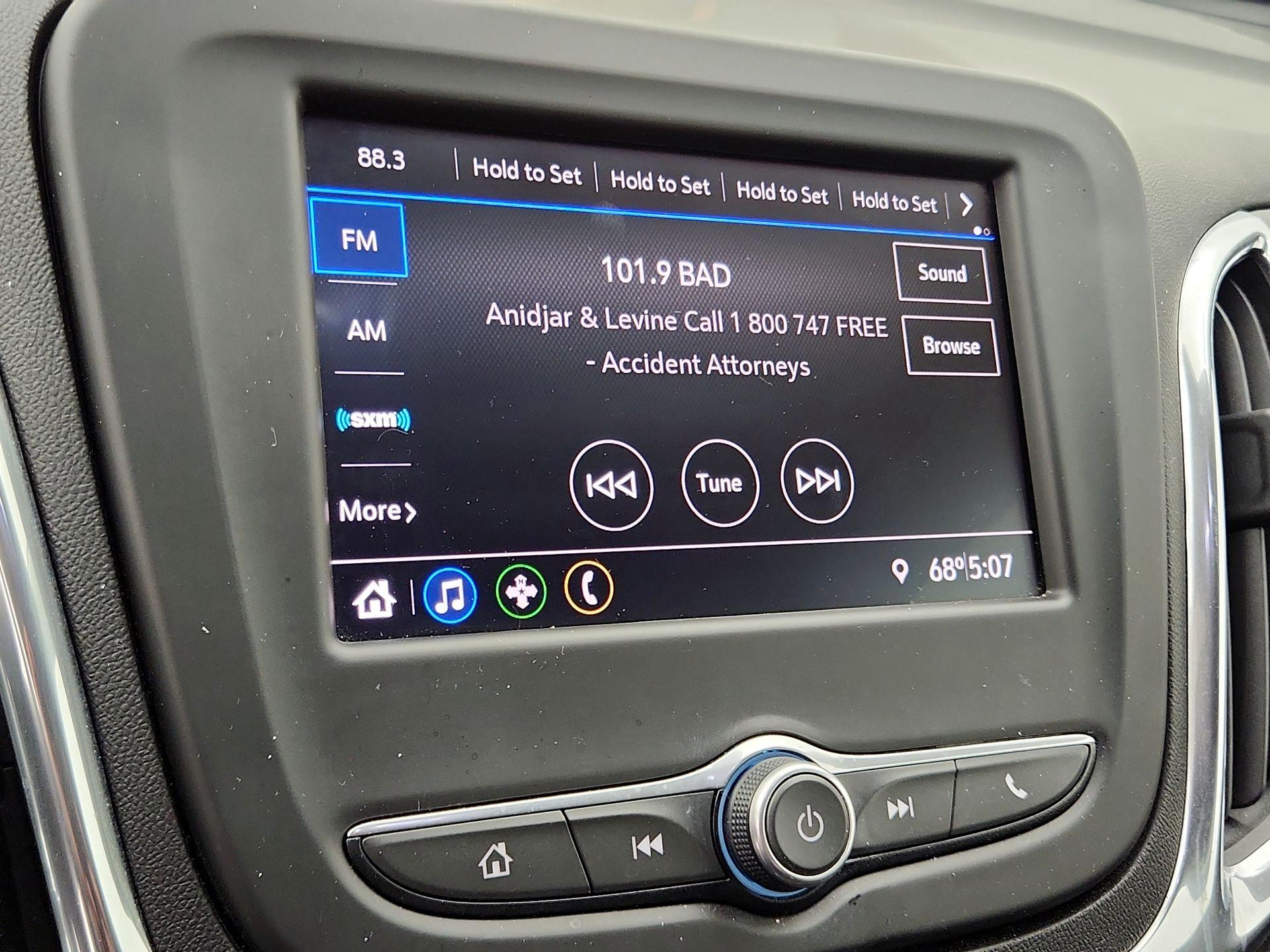 Thumbnail: 2020 Chevrolet Equinox - 15