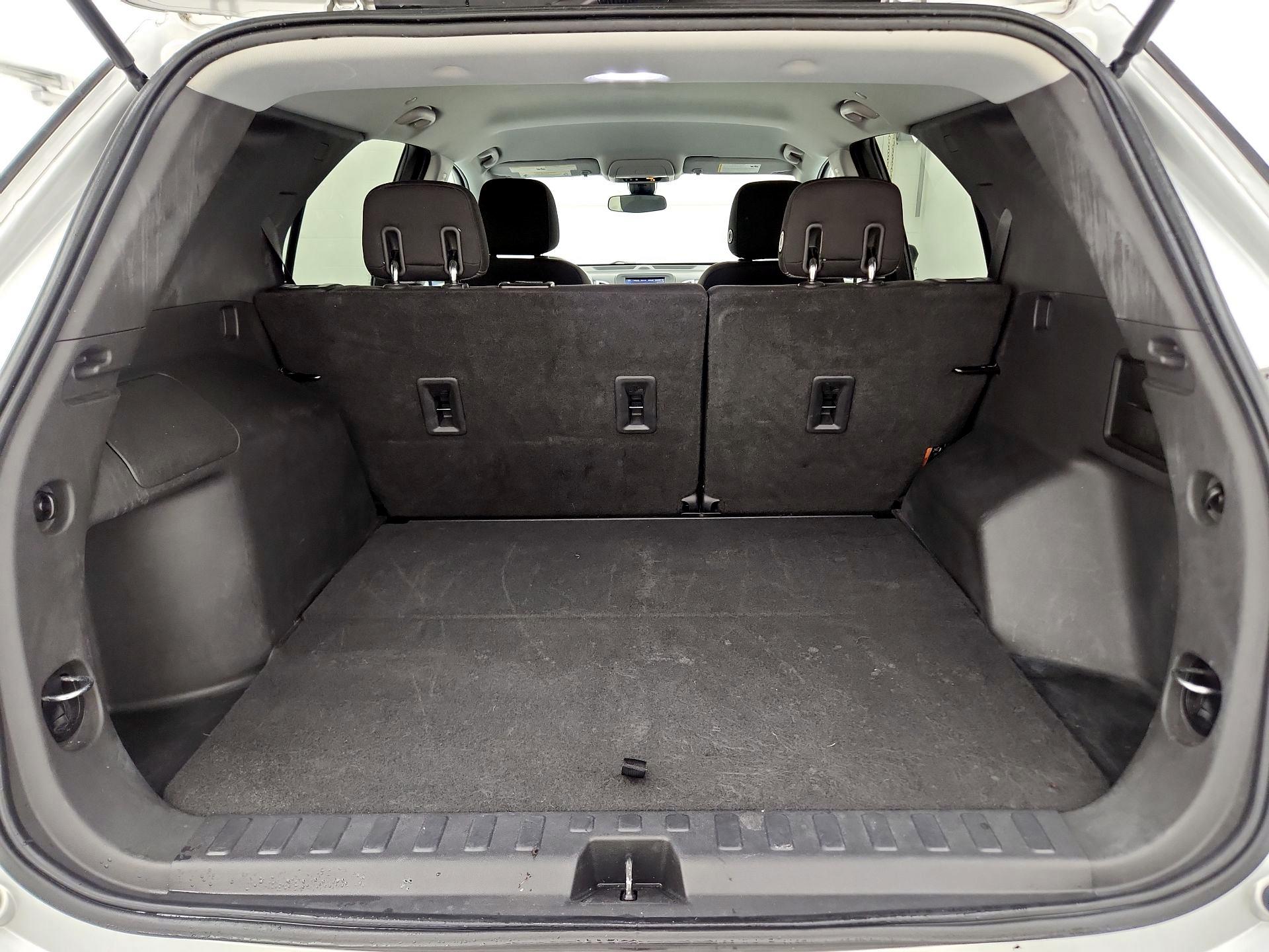 Thumbnail: 2020 Chevrolet Equinox - 20