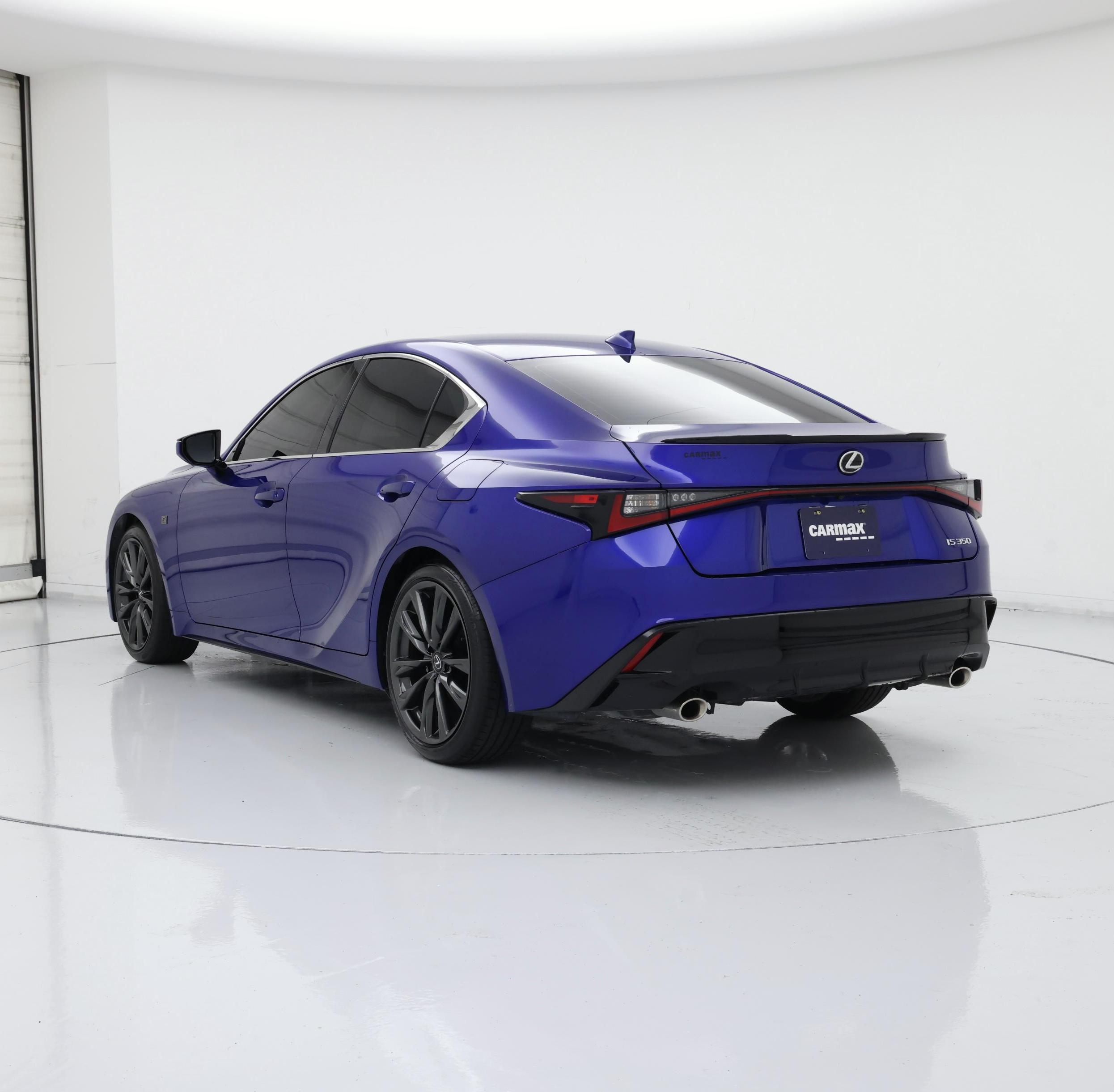 Thumbnail: 2025 Lexus IS - 2