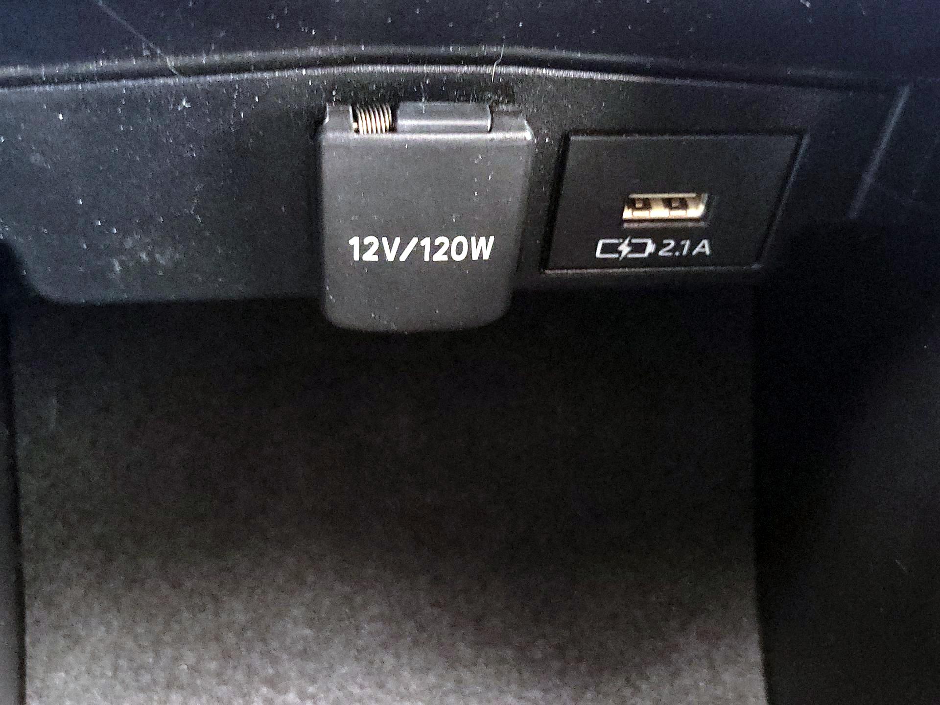 Thumbnail: 2021 Toyota Corolla - 18