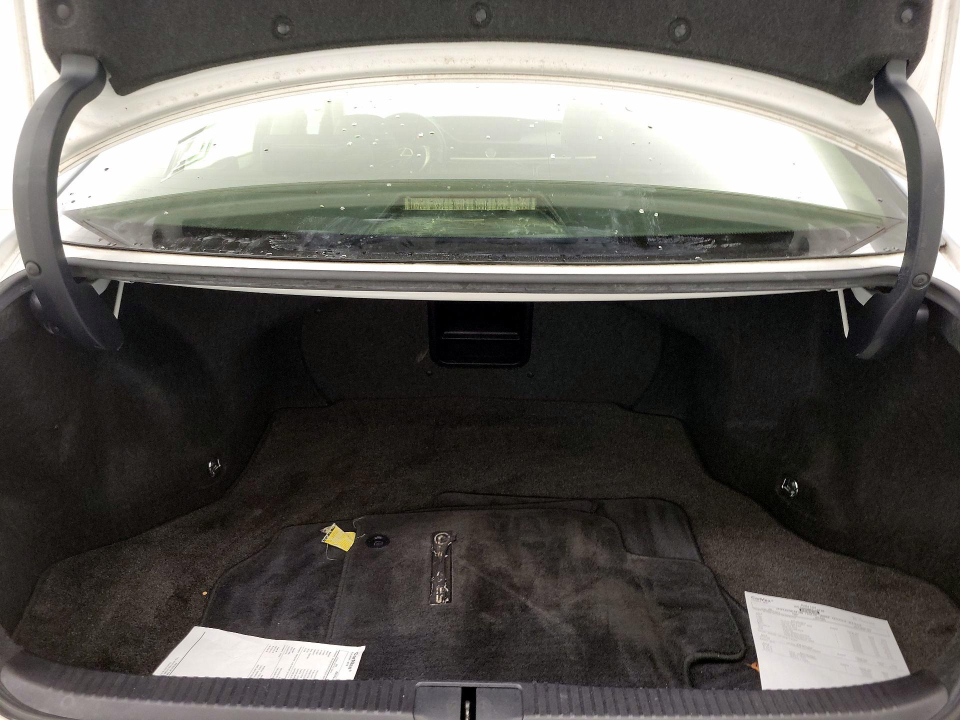 Thumbnail: 2015 Lexus ES - 20