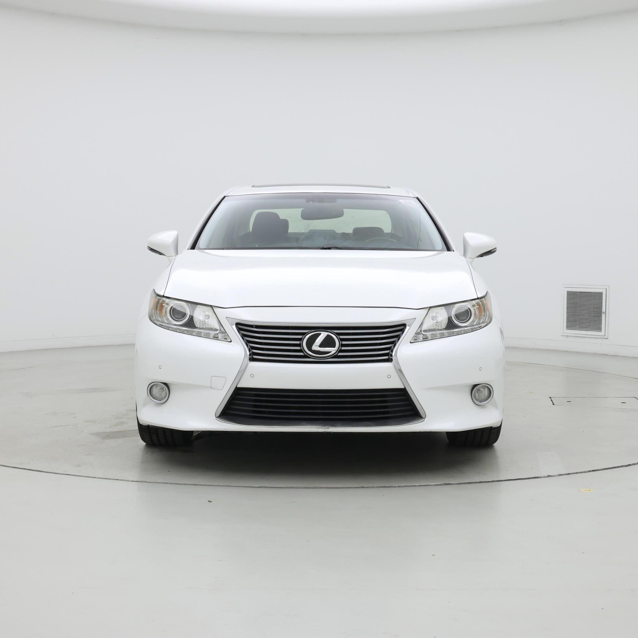 Thumbnail: 2015 Lexus ES - 5